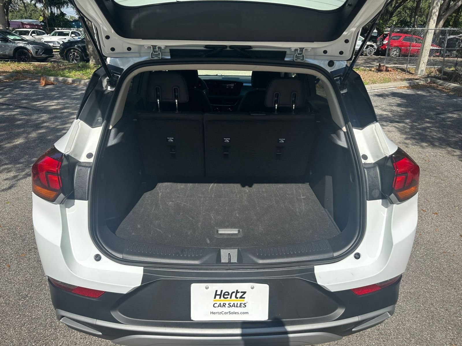 Thumbnail: 2025 Buick Encore GX - 24