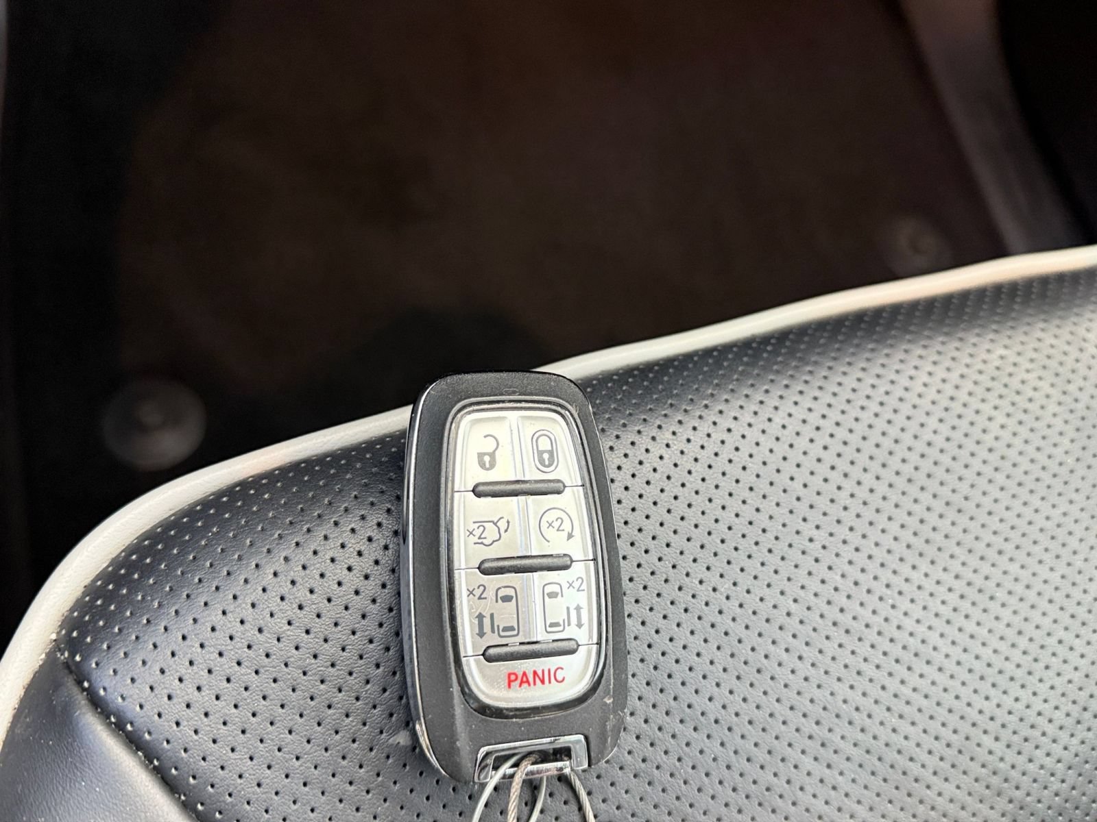 Thumbnail: 2025 Chrysler Pacifica - 21