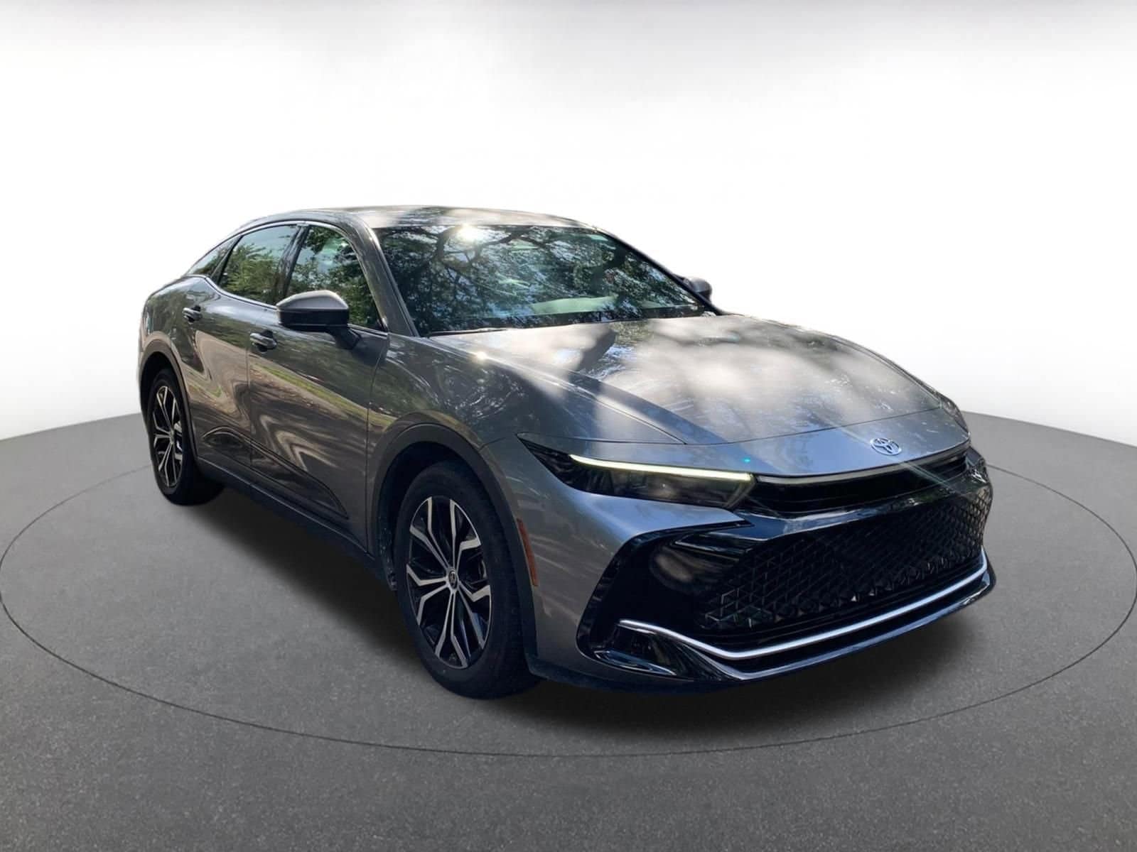 Thumbnail: 2025 Toyota Crown - 2