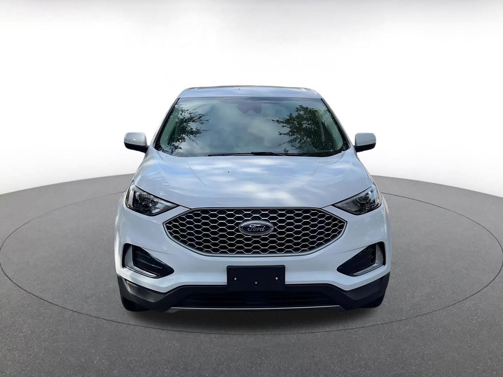 Thumbnail: 2024 Ford Edge - 4