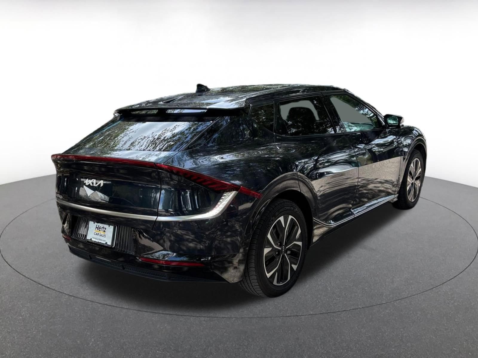 Thumbnail: 2024 Kia EV6 - 7