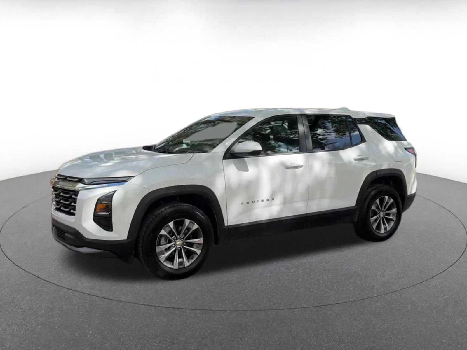 Thumbnail: 2025 Chevrolet Equinox - 8