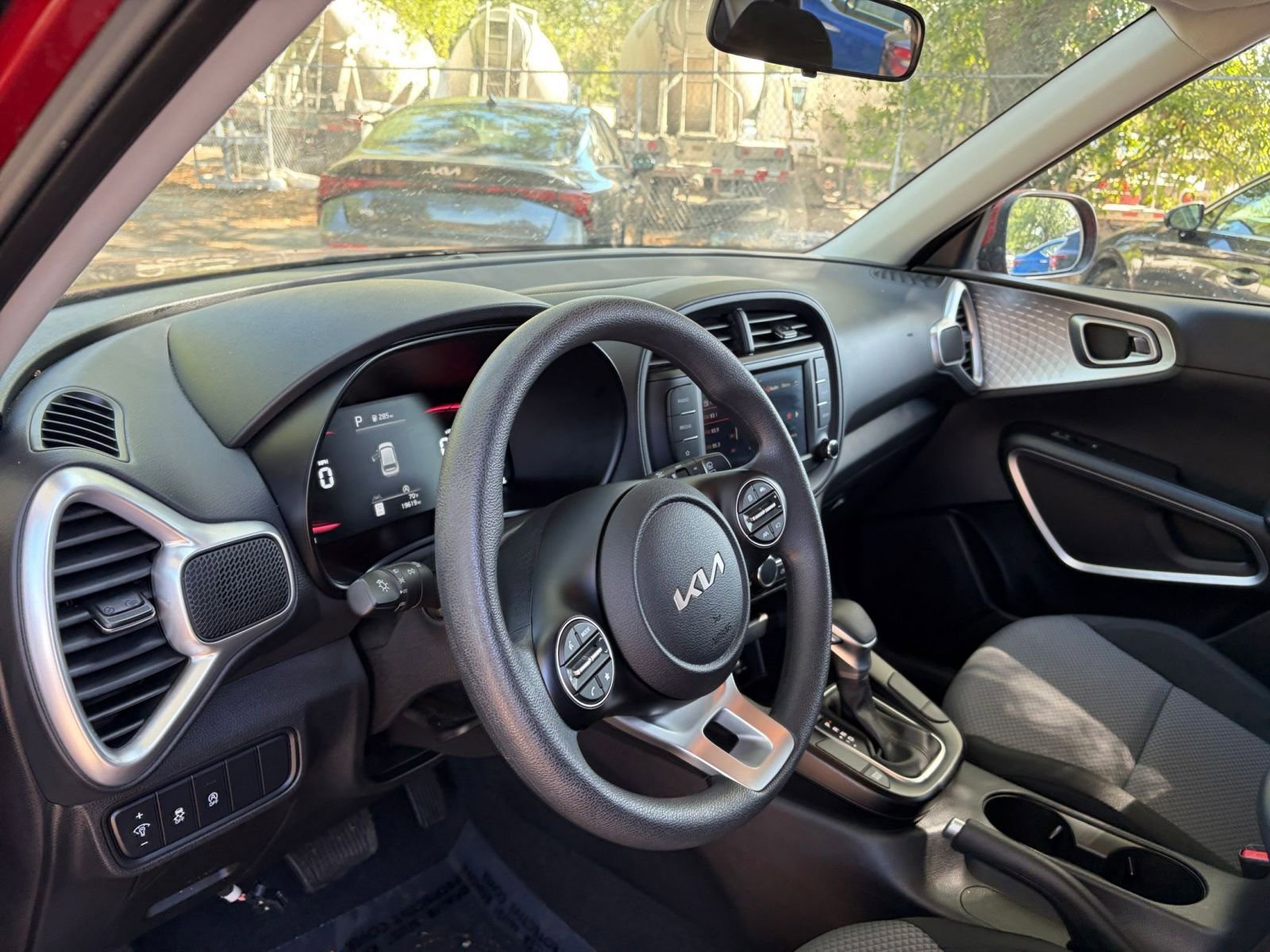 Thumbnail: 2025 Kia Soul - 29