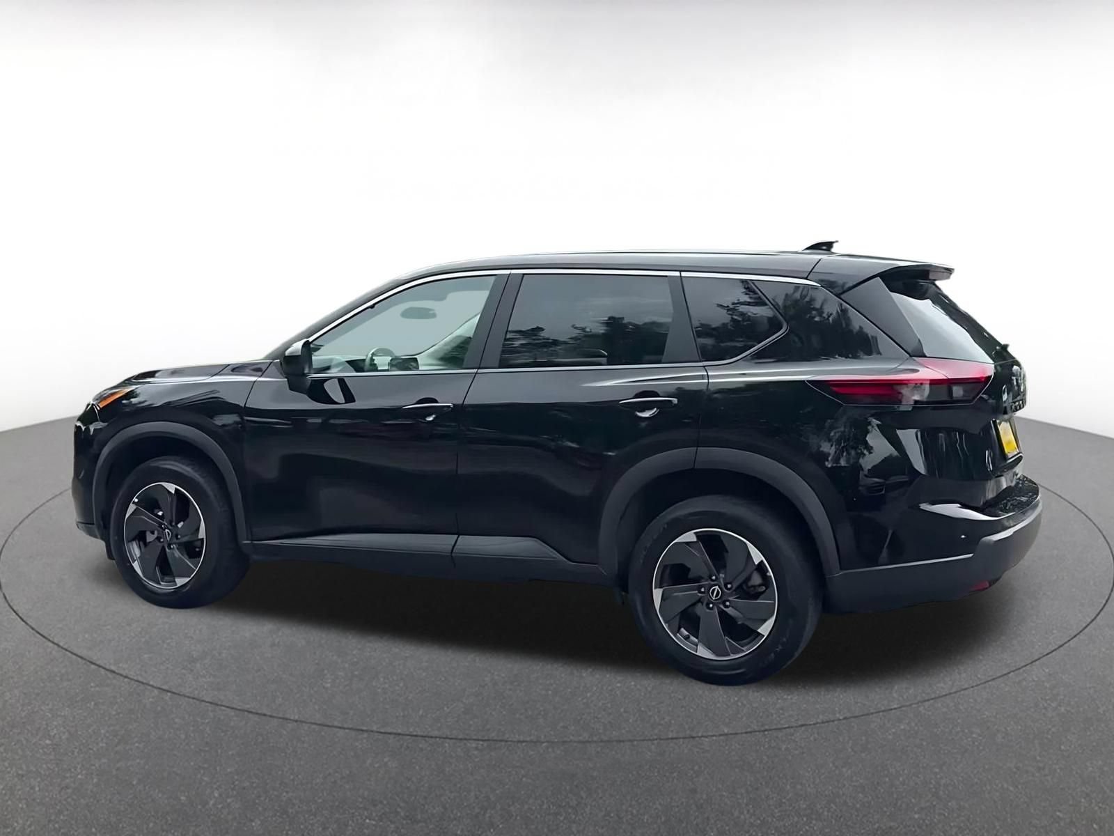 Thumbnail: 2025 Nissan Rogue - 9