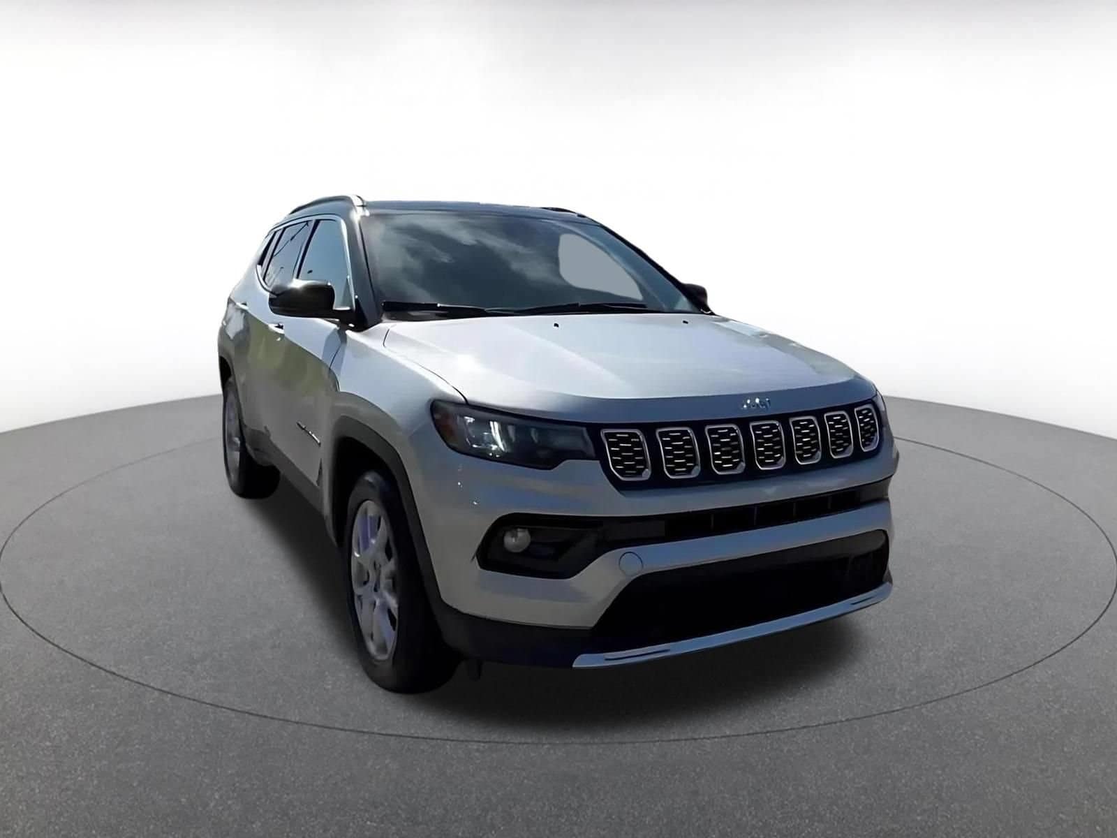 Thumbnail: 2025 Jeep Compass - 3