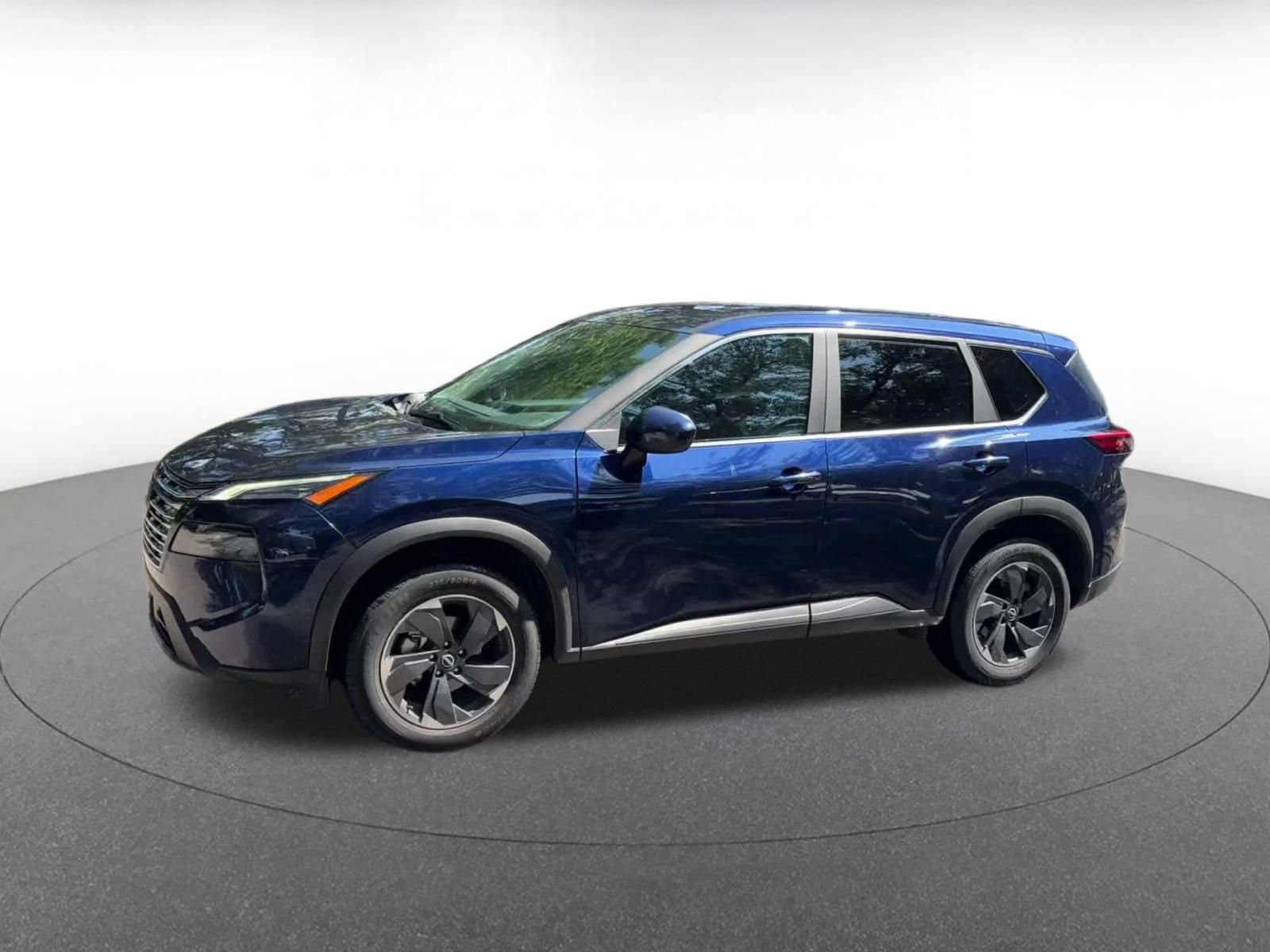 Thumbnail: 2025 Nissan Rogue - 8