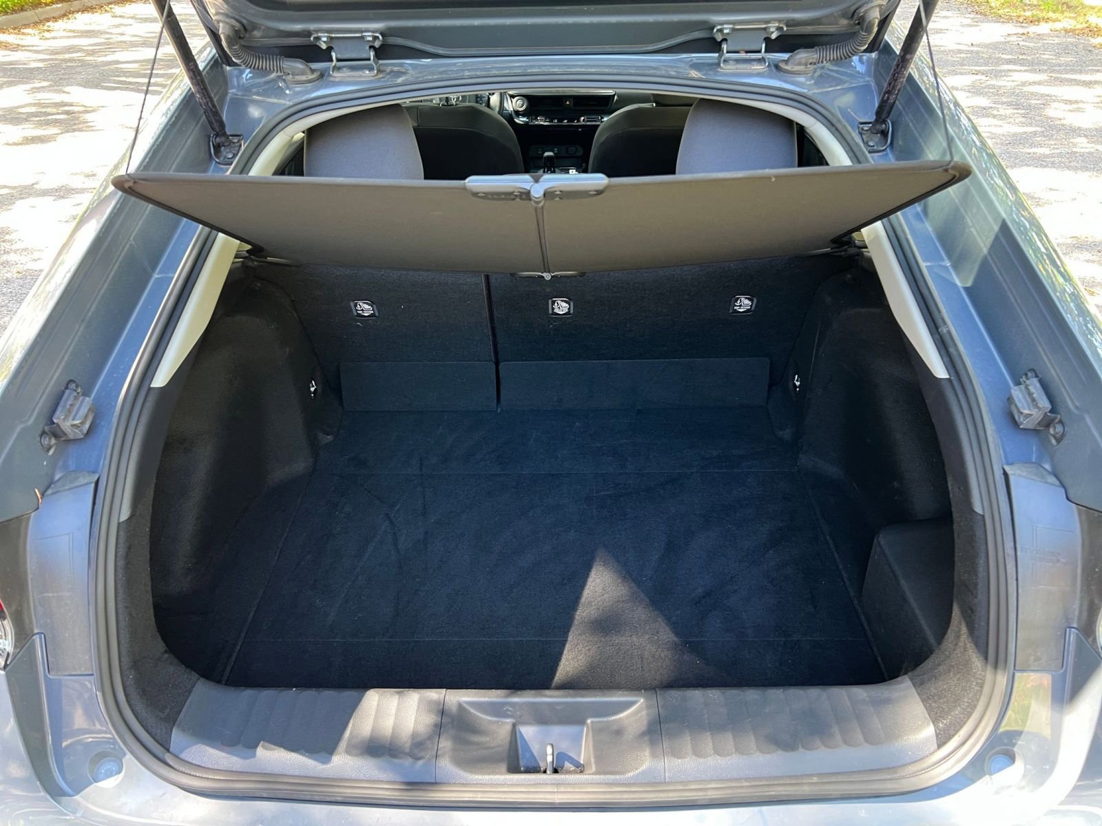 Thumbnail: 2025 Toyota Prius - 24