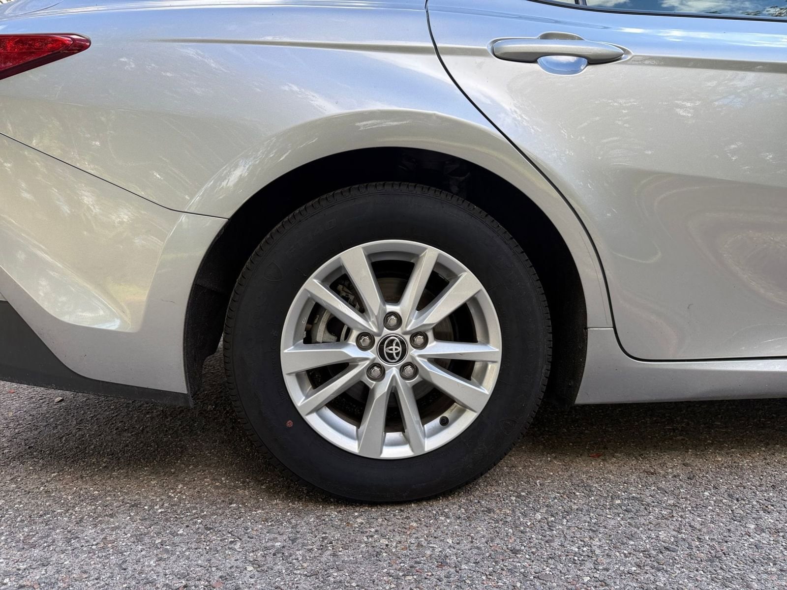 Thumbnail: 2025 Toyota Camry - 23