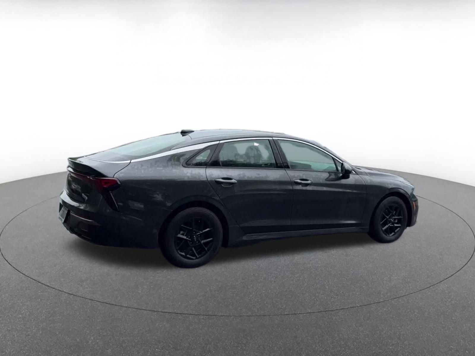 Thumbnail: 2025 Kia K5 - 14