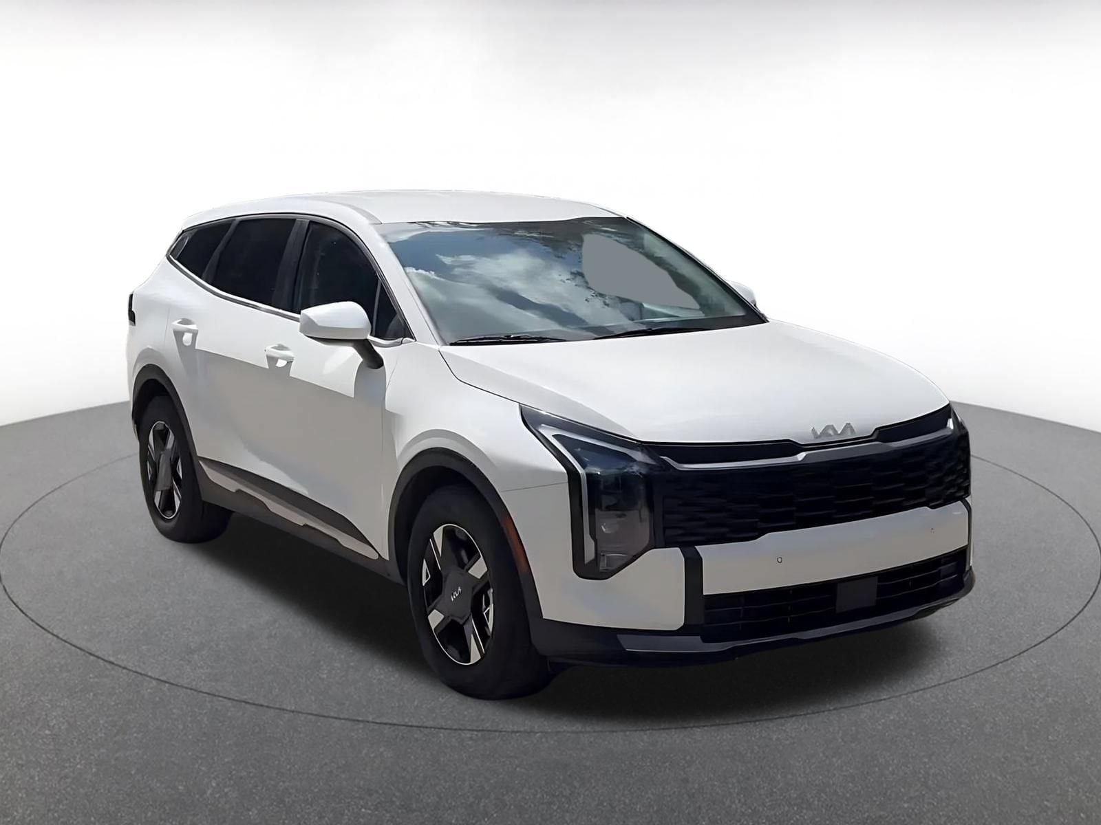 Thumbnail: 2026 Kia Sportage - 3