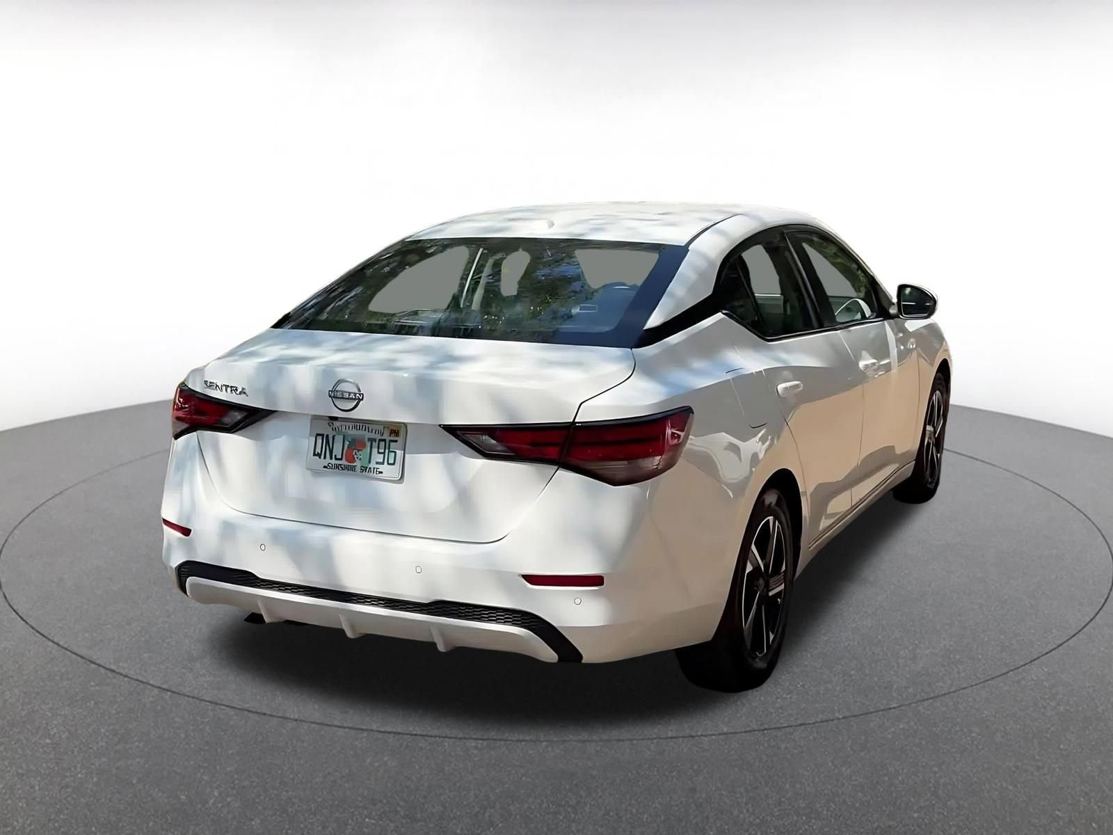 Thumbnail: 2025 Nissan Sentra - 14