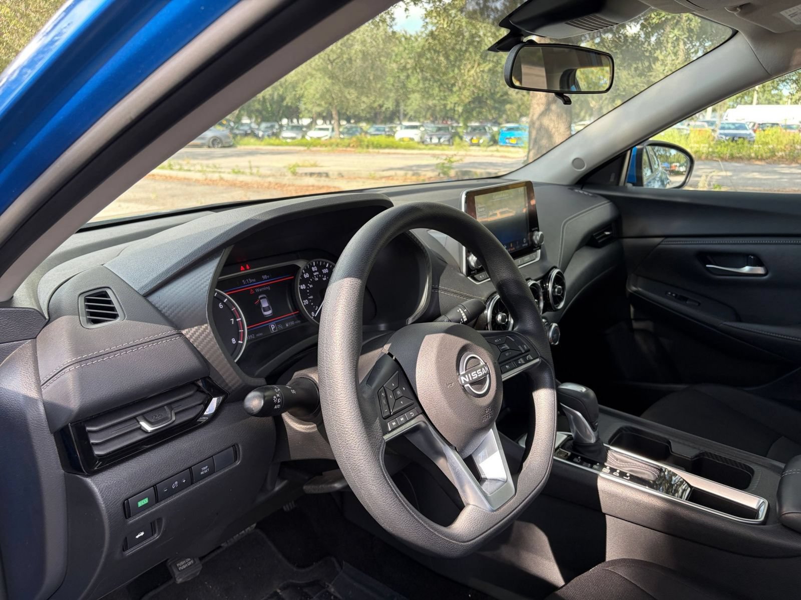 Thumbnail: 2025 Nissan Sentra - 33