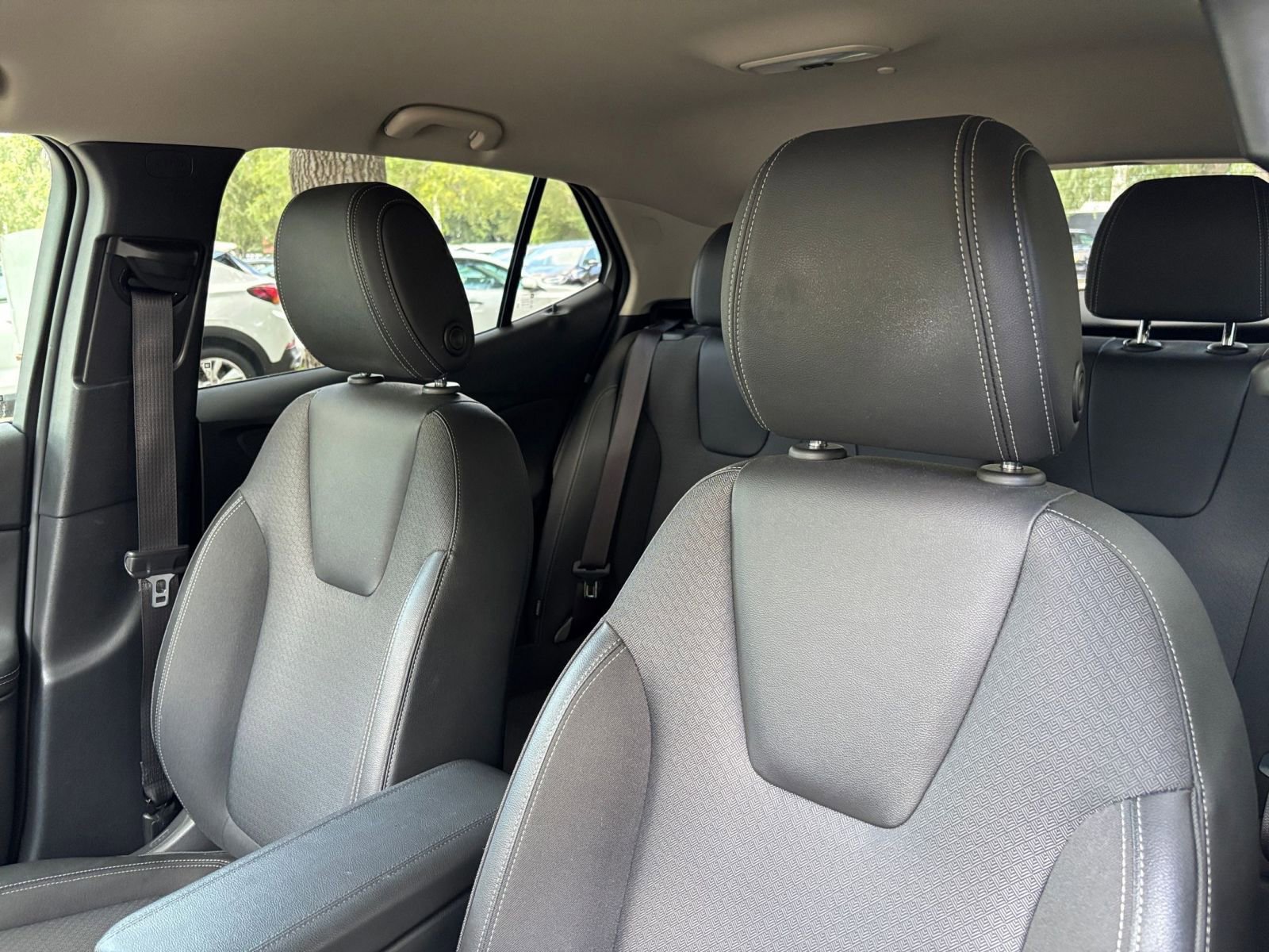 Thumbnail: 2025 Buick Encore GX - 35