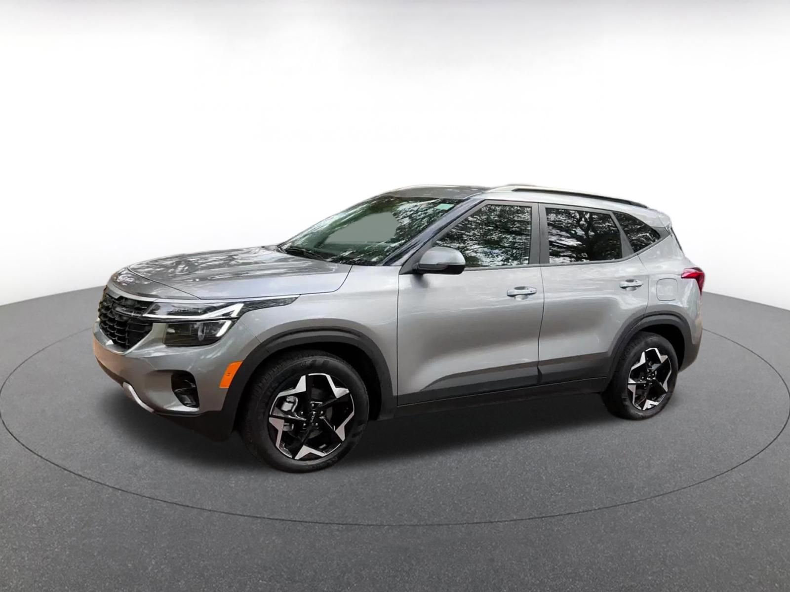 Thumbnail: 2025 Kia Seltos - 8