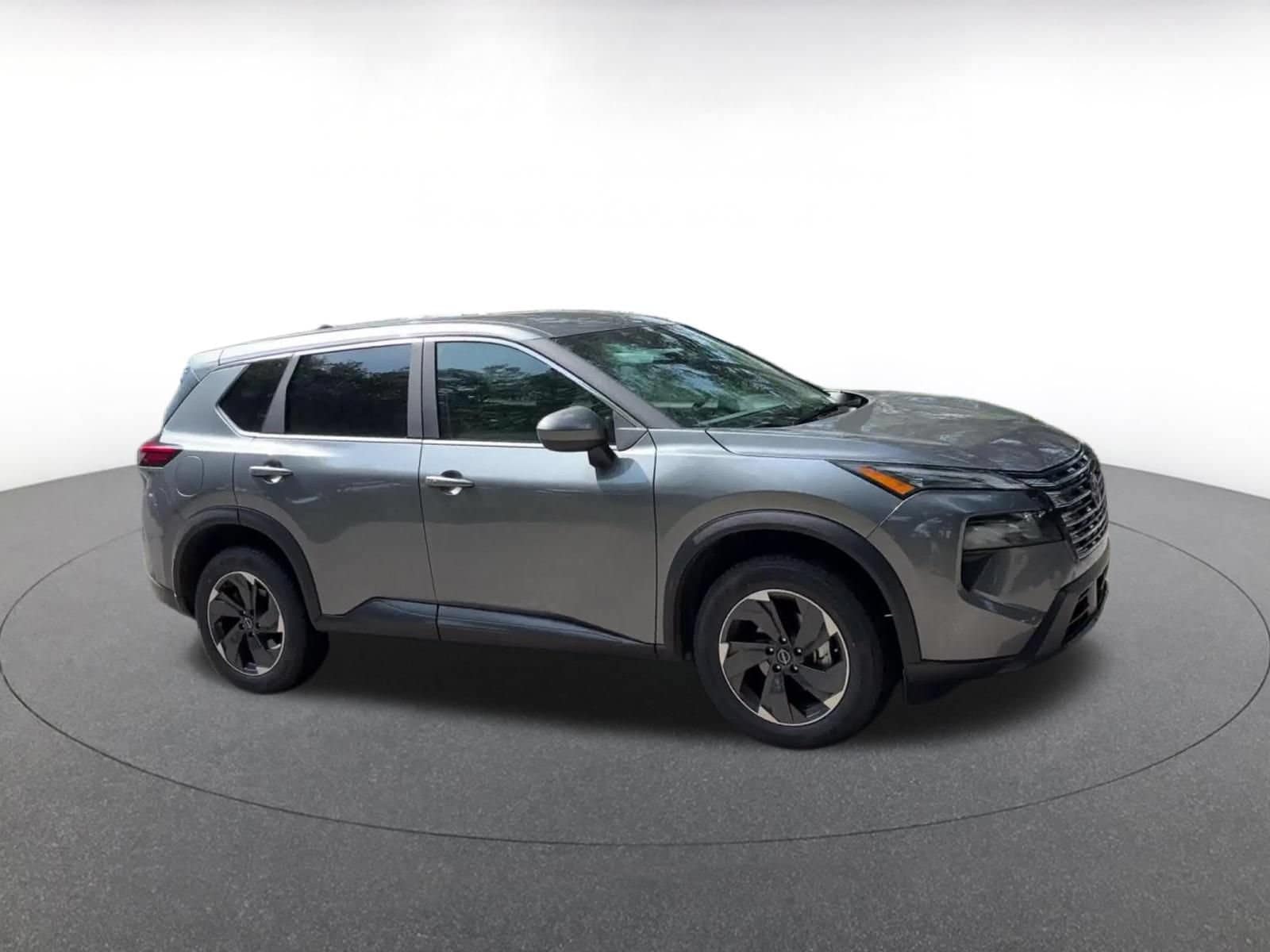 Thumbnail: 2025 Nissan Rogue - 2