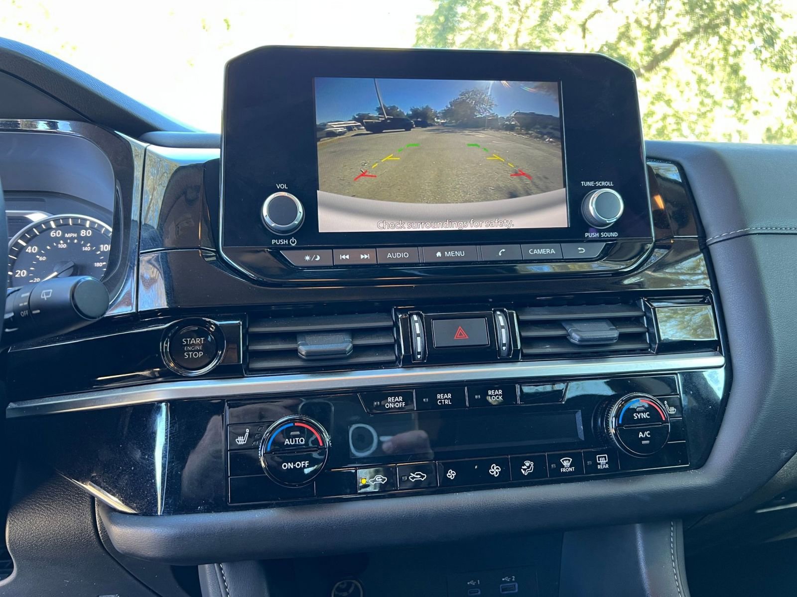 Thumbnail: 2025 Nissan Pathfinder - 18