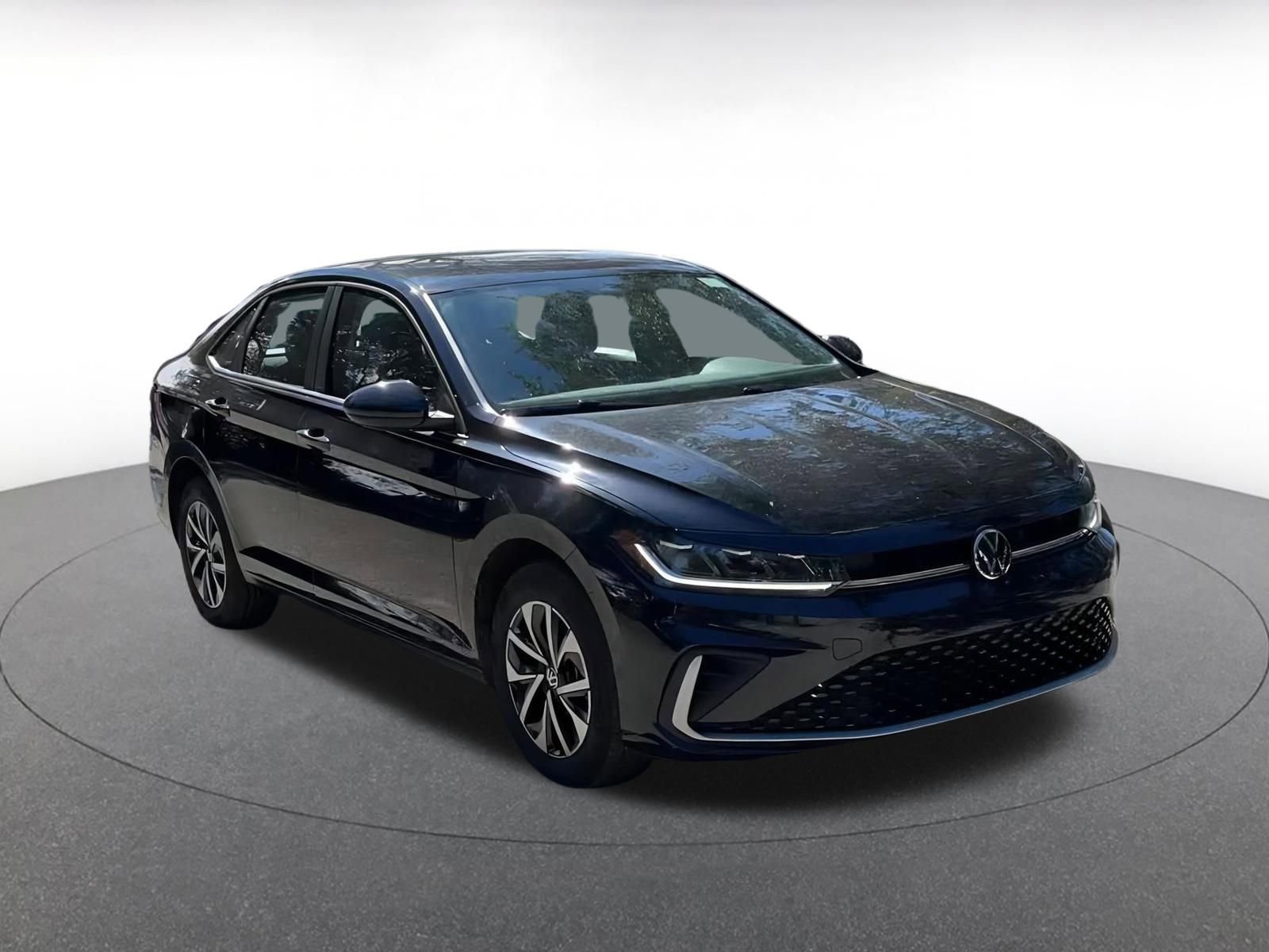 Thumbnail: 2025 Volkswagen Jetta - 3