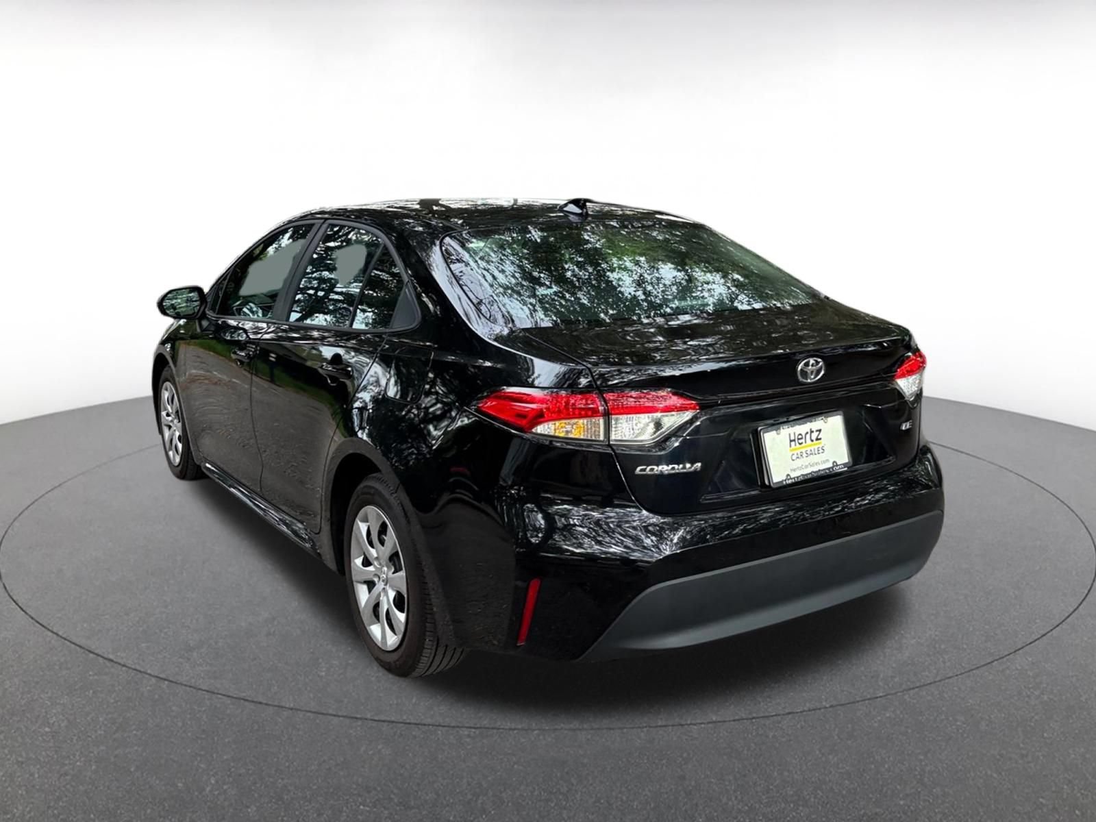 Thumbnail: 2025 Toyota Corolla - 9