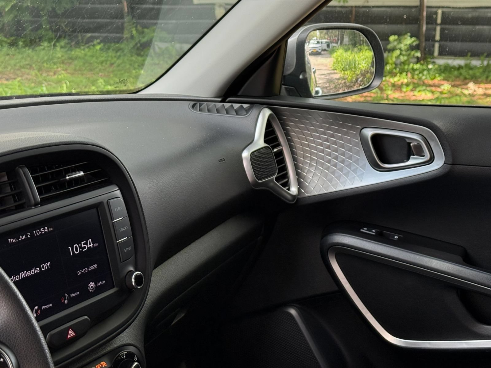 Thumbnail: 2025 Kia Soul - 32