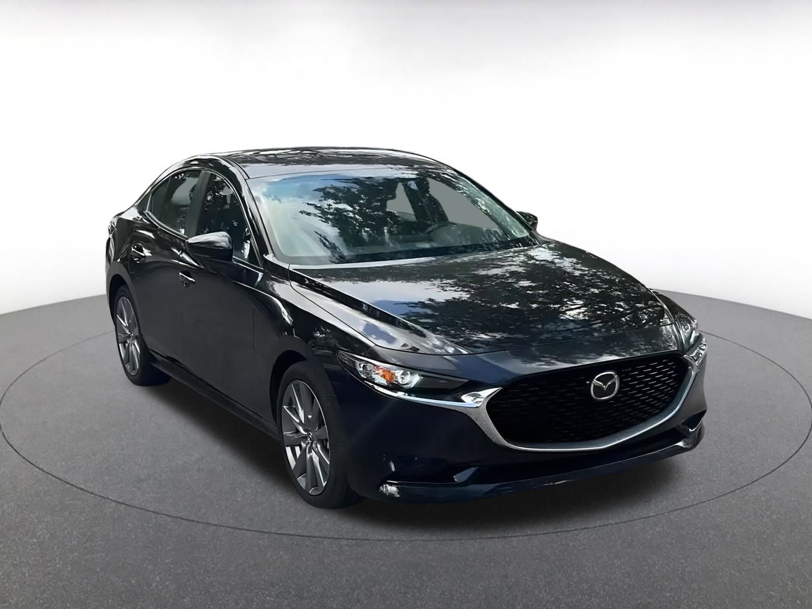 Thumbnail: 2025 Mazda Mazda3 - 3
