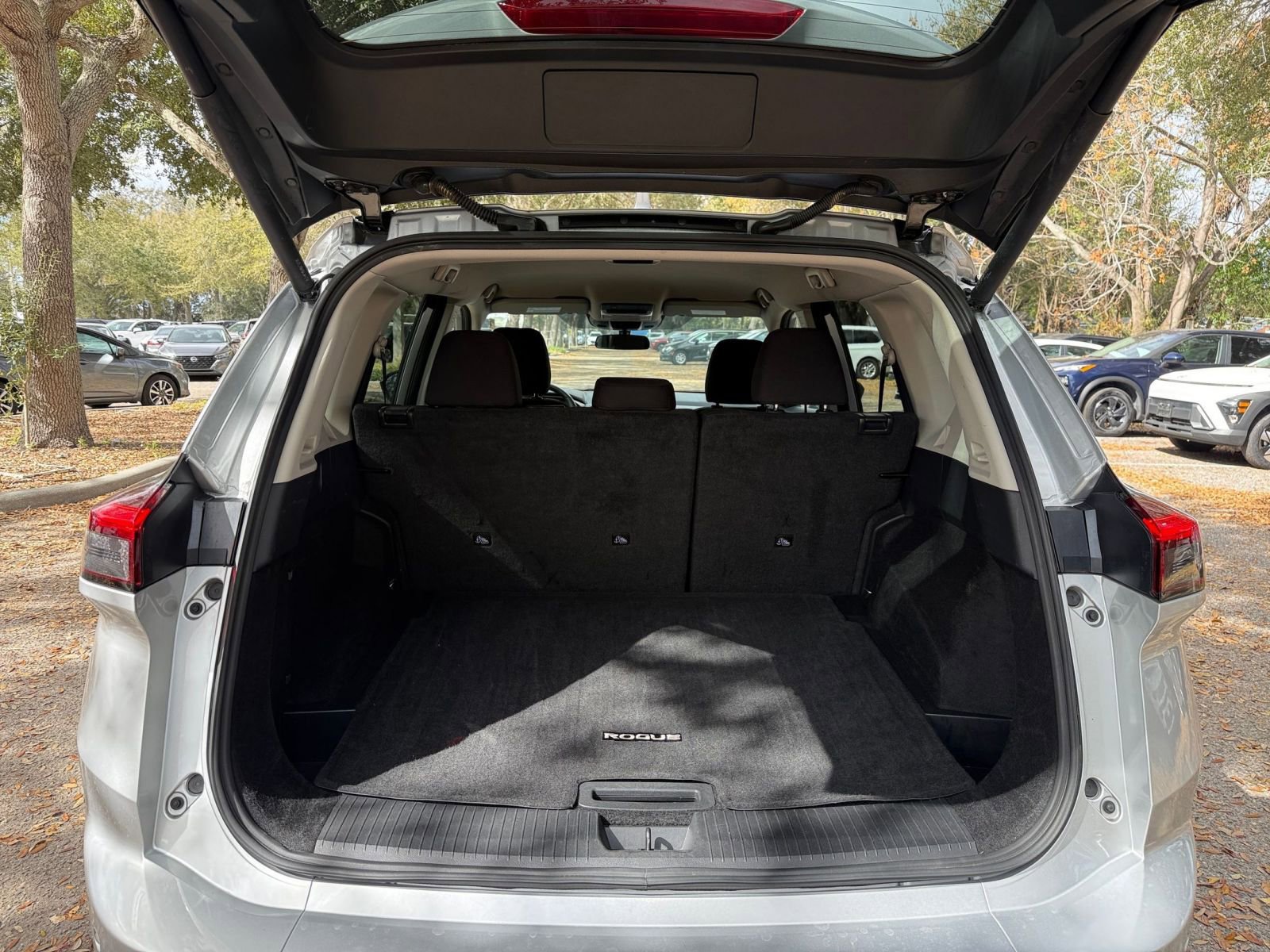 Thumbnail: 2025 Nissan Rogue - 28