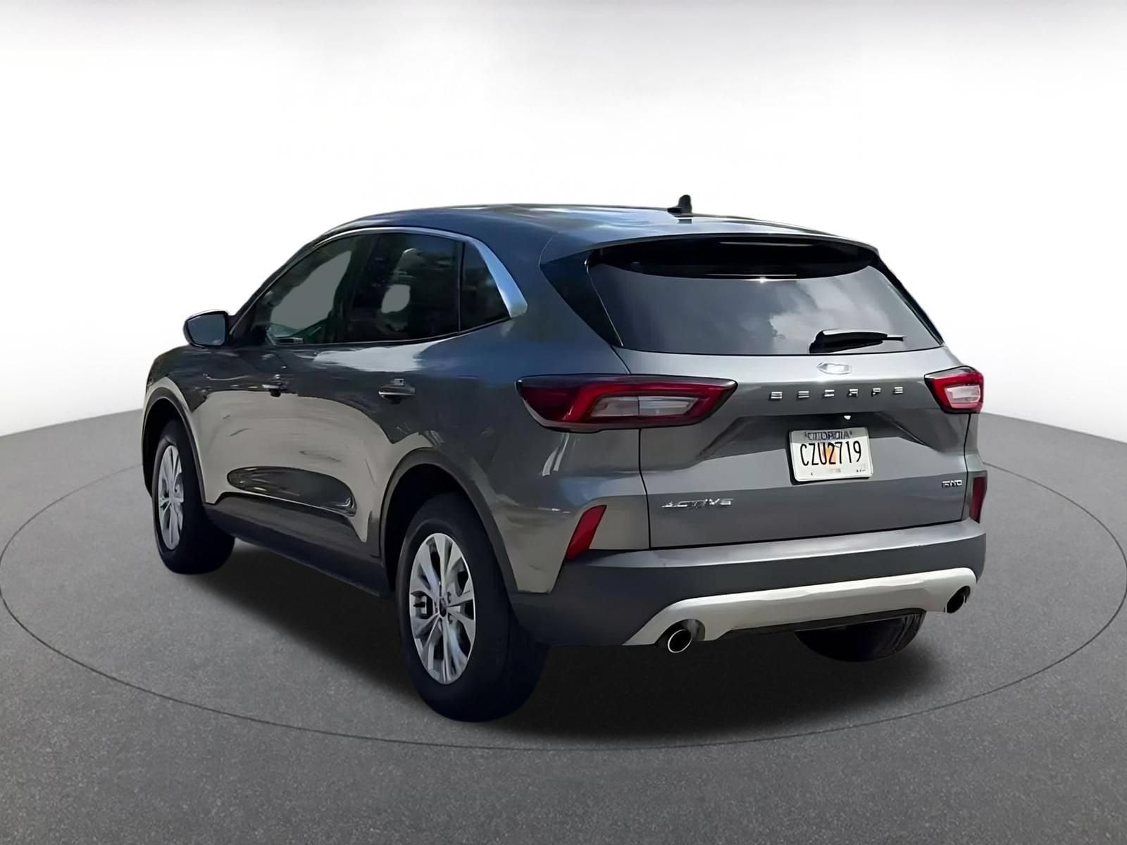 Thumbnail: 2024 Ford Escape - 10
