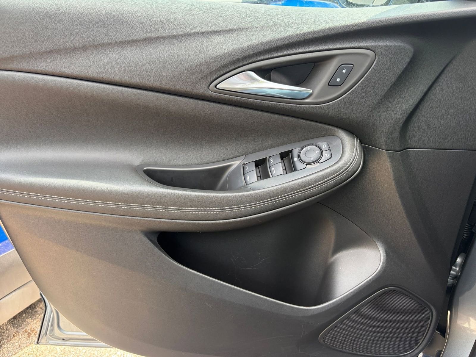 Thumbnail: 2025 Buick Encore GX - 18
