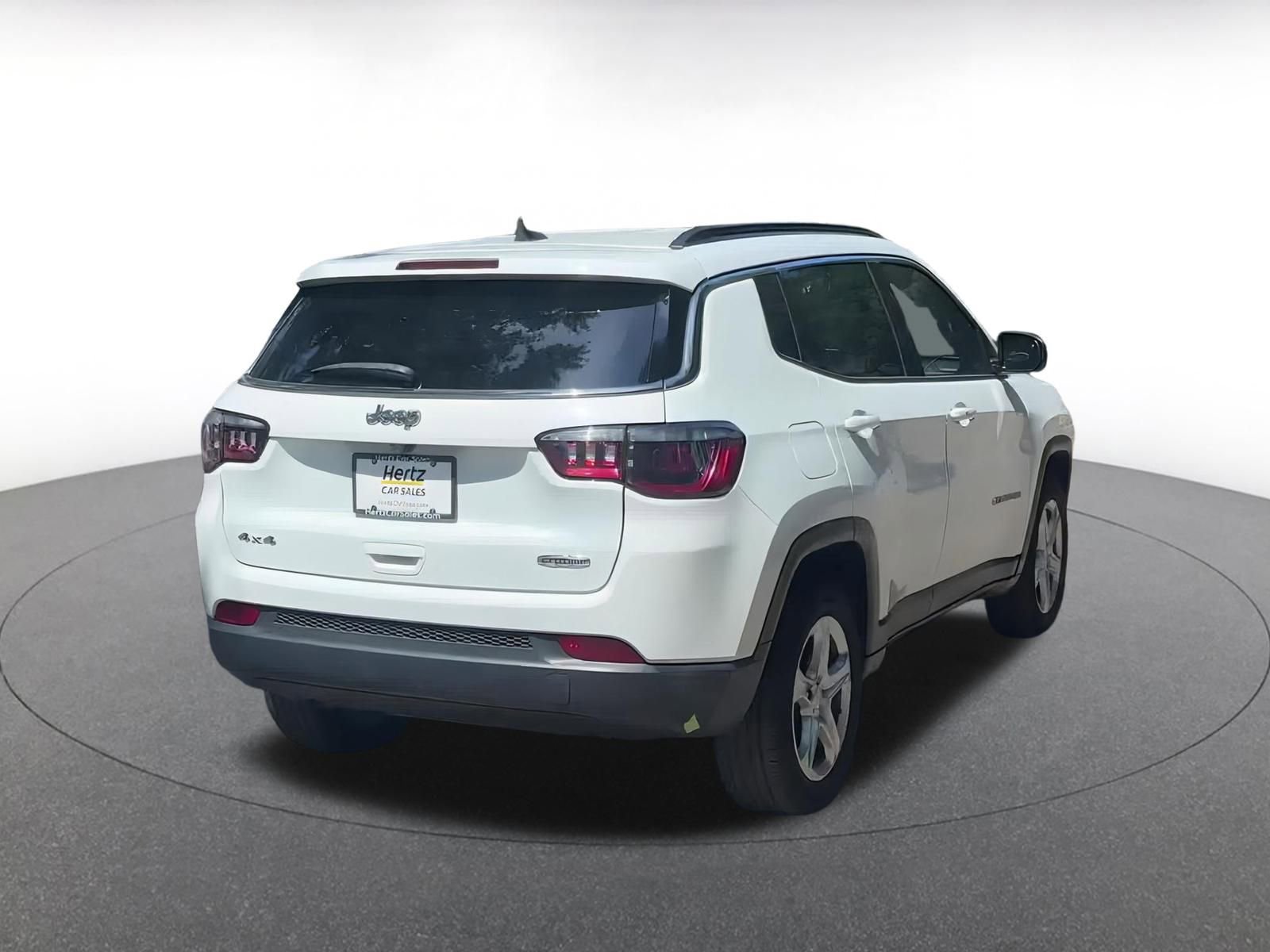 Thumbnail: 2023 Jeep Compass - 13