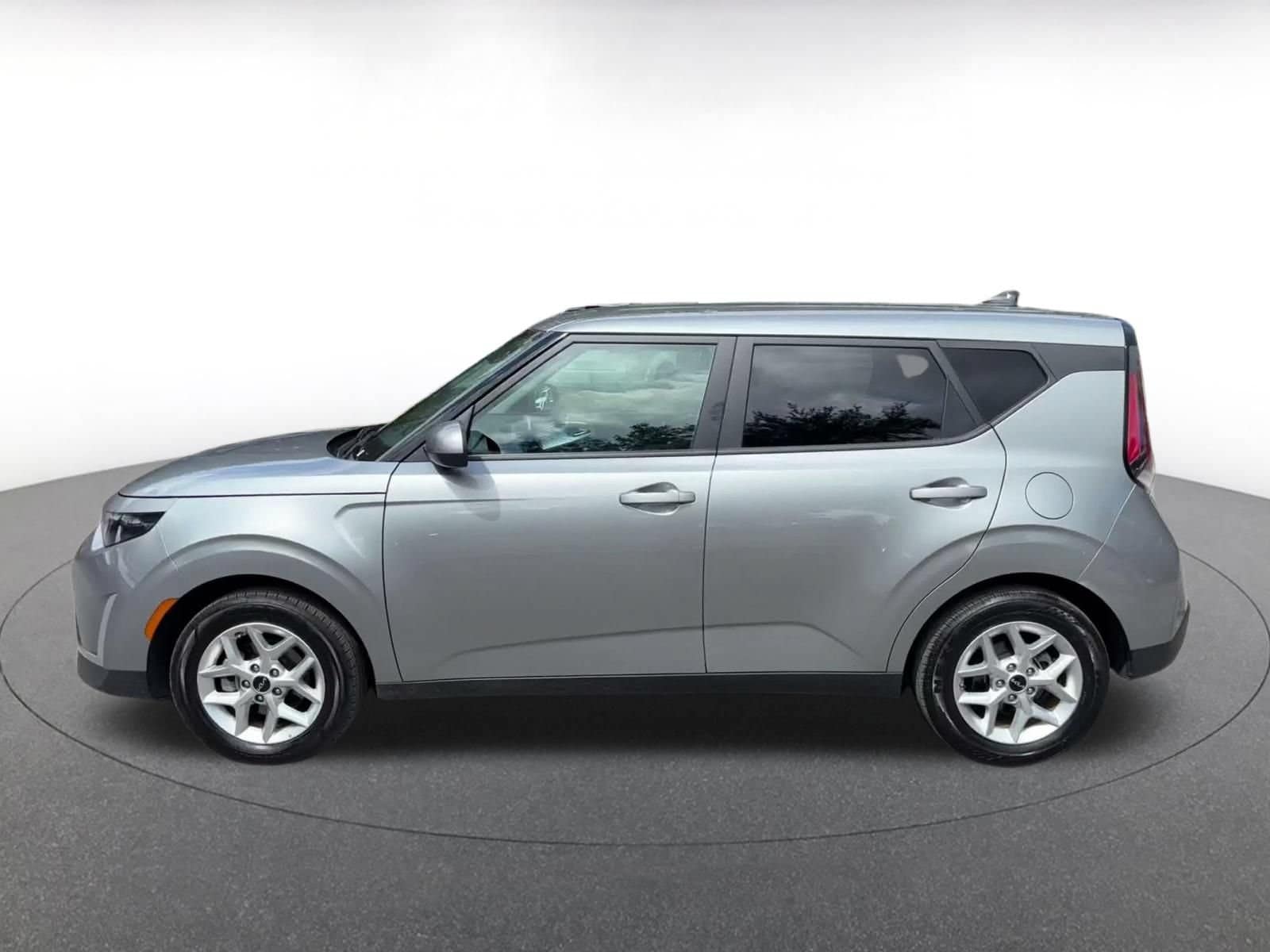 Thumbnail: 2025 Kia Soul - 8