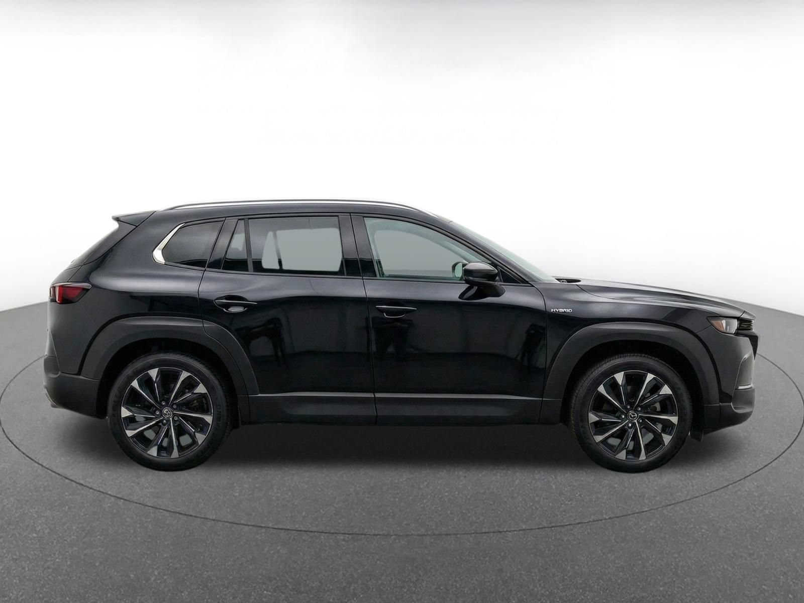 Thumbnail: 2025 Mazda CX-50 - 10