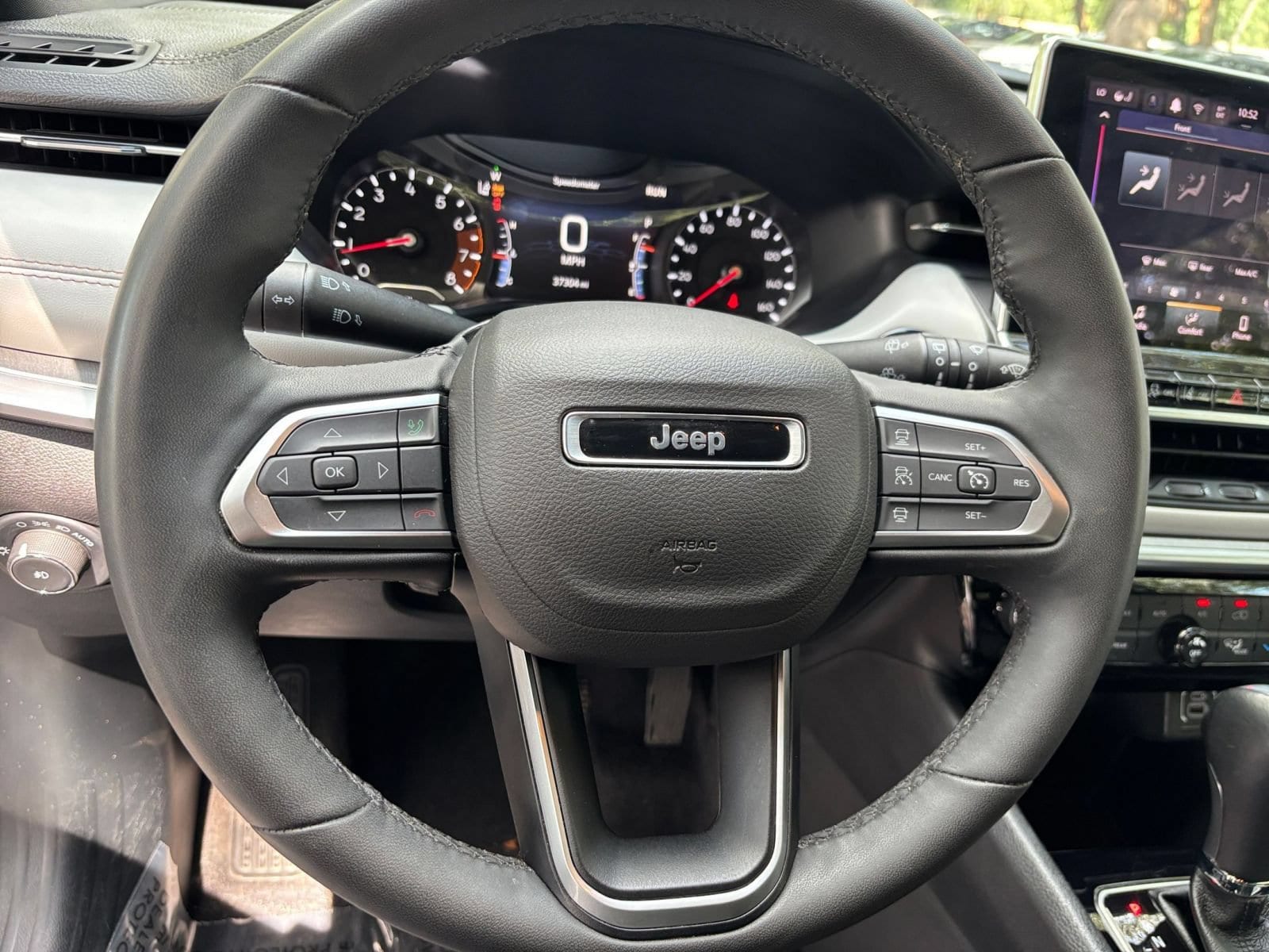 Thumbnail: 2025 Jeep Compass - 27