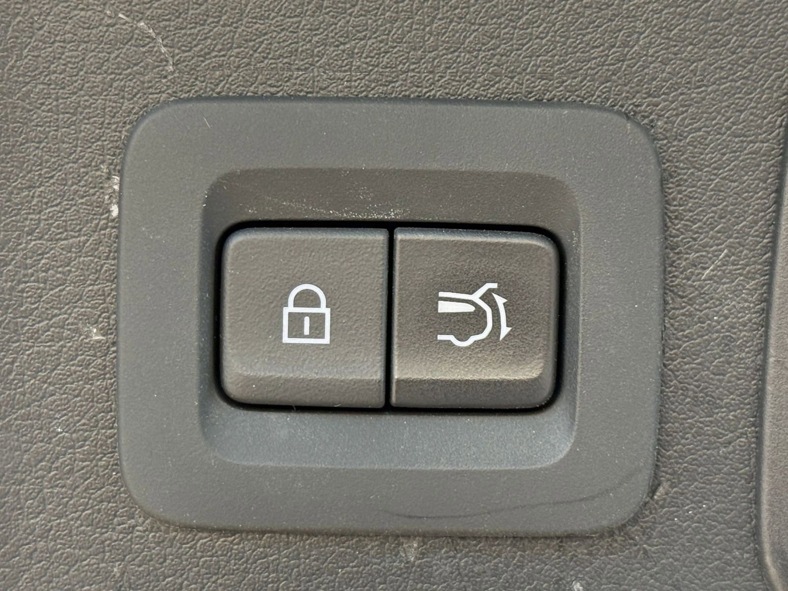 Thumbnail: 2025 Mazda CX-90 - 20