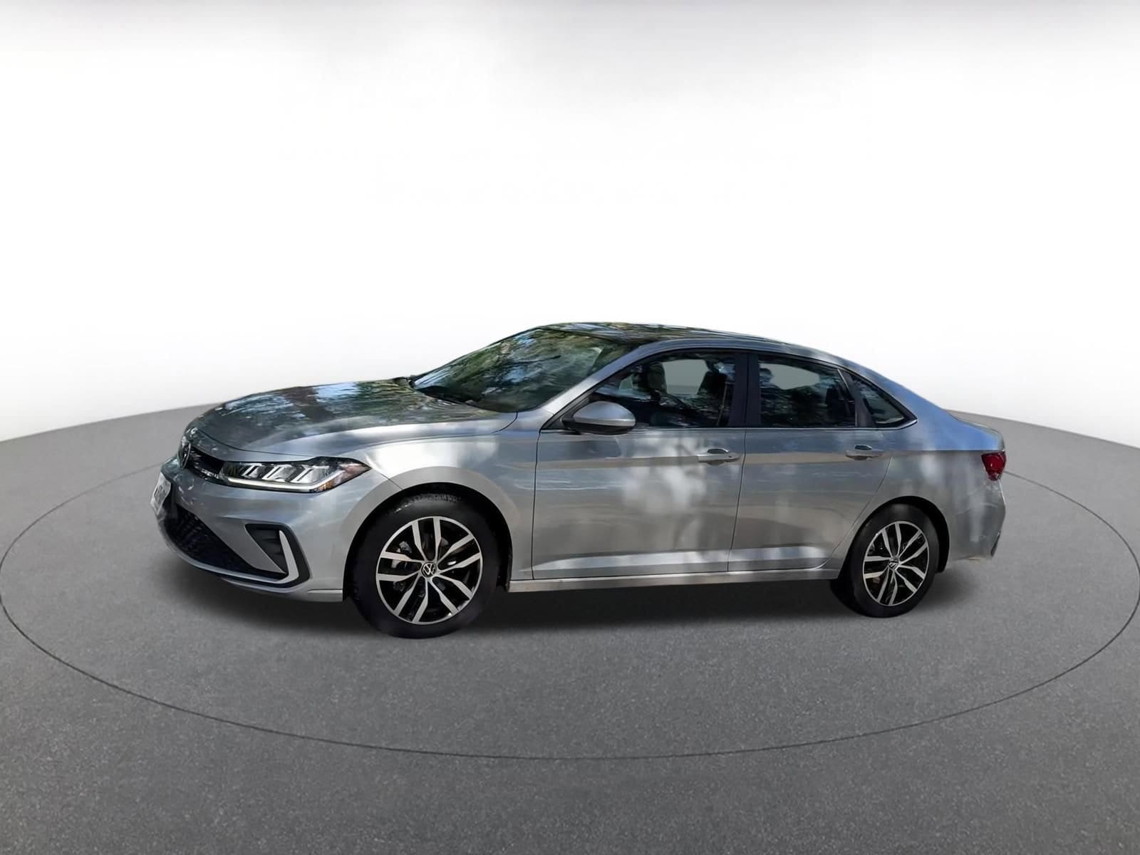 Thumbnail: 2025 Volkswagen Jetta - 8