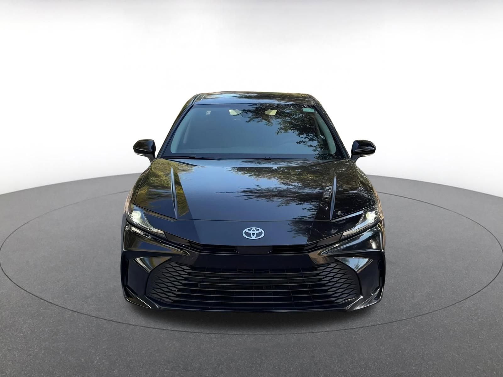 Thumbnail: 2025 Toyota Camry - 4