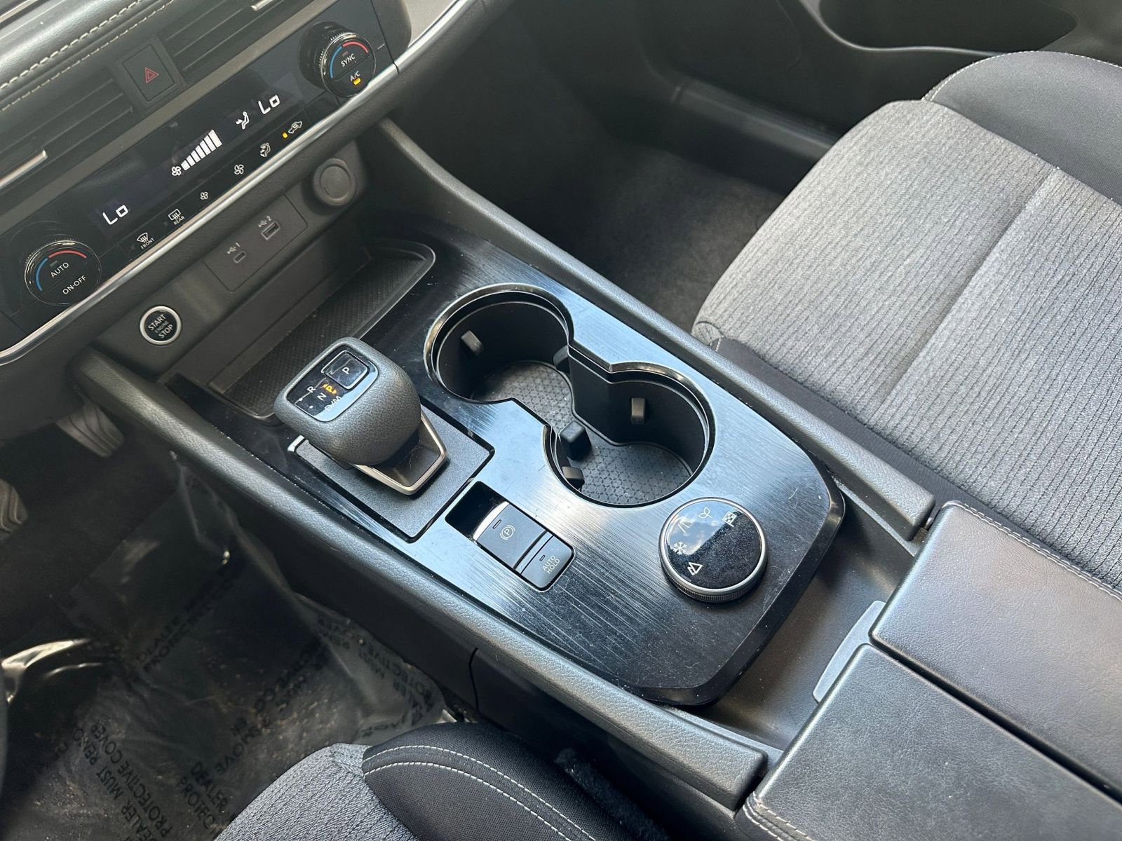 Thumbnail: 2023 Nissan Rogue - 35