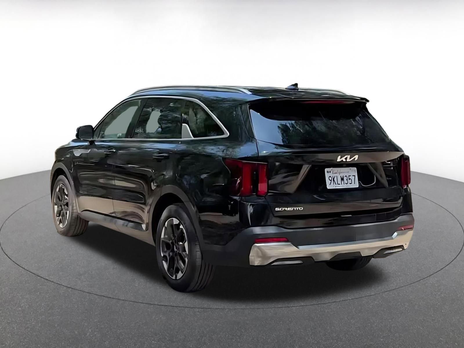 Thumbnail: 2024 Kia Sorento - 11