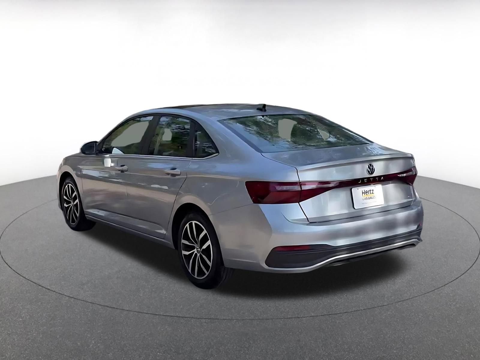 Thumbnail: 2025 Volkswagen Jetta - 11