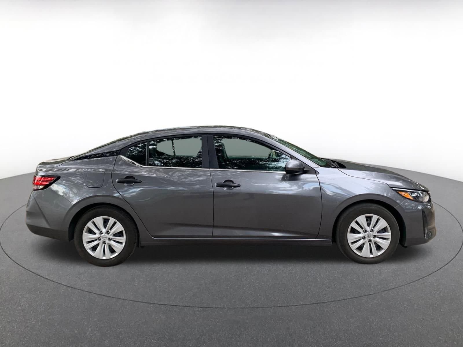 Thumbnail: 2025 Nissan Sentra - 8