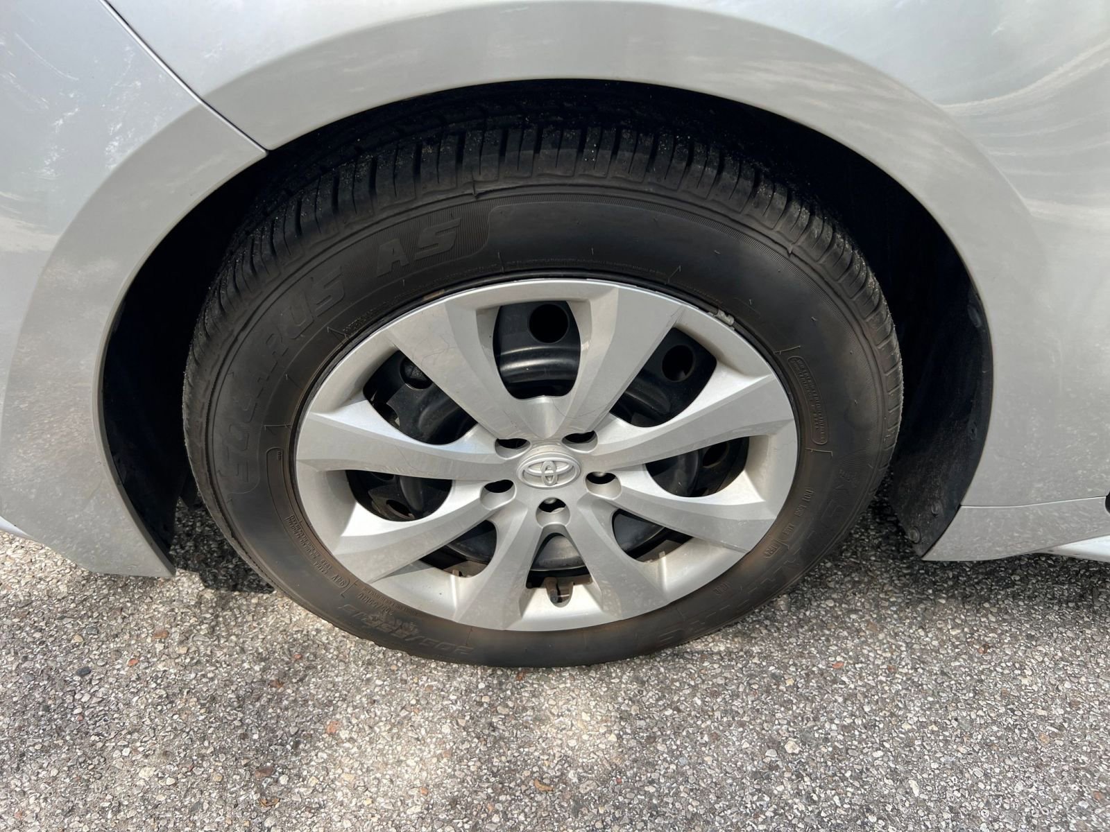 Thumbnail: 2024 Toyota Corolla - 23