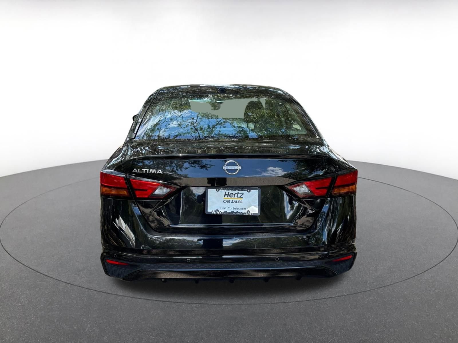 Thumbnail: 2025 Nissan Altima - 18