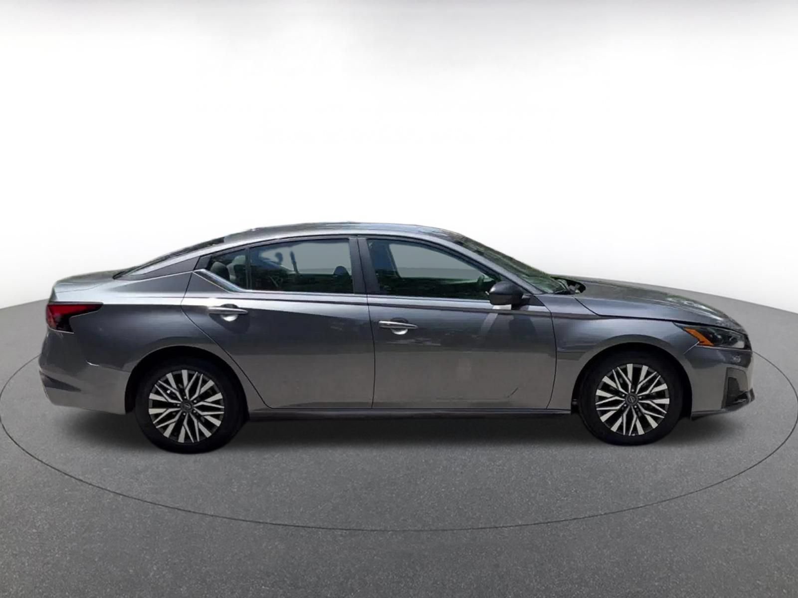 Thumbnail: 2026 Nissan Altima - 15