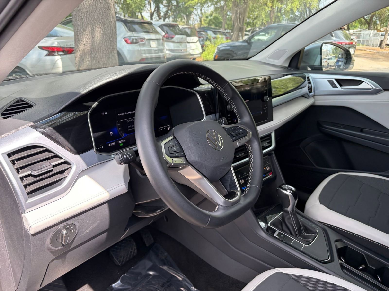 Thumbnail: 2025 Volkswagen Taos - 33