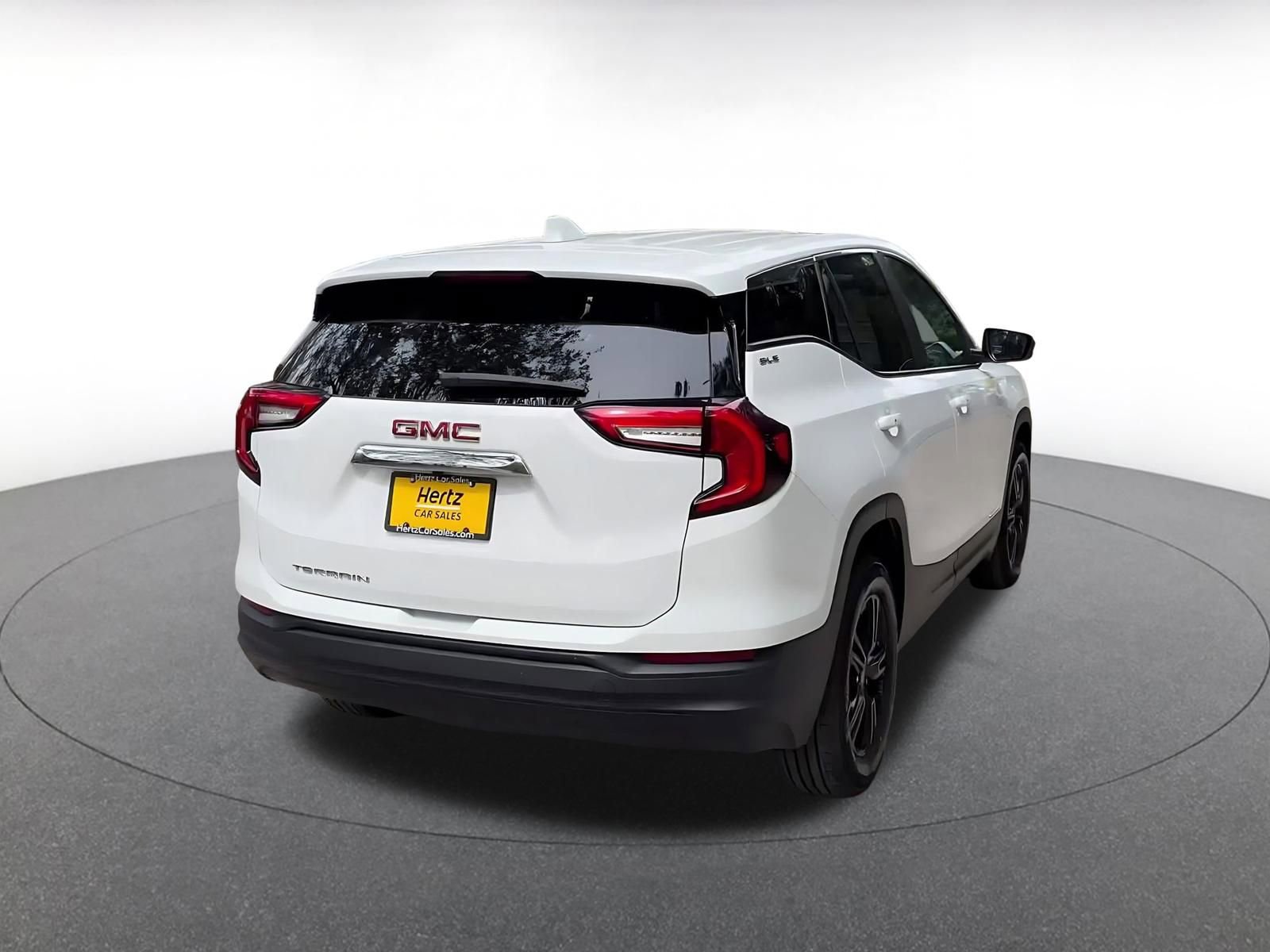 Thumbnail: 2024 GMC Terrain - 14