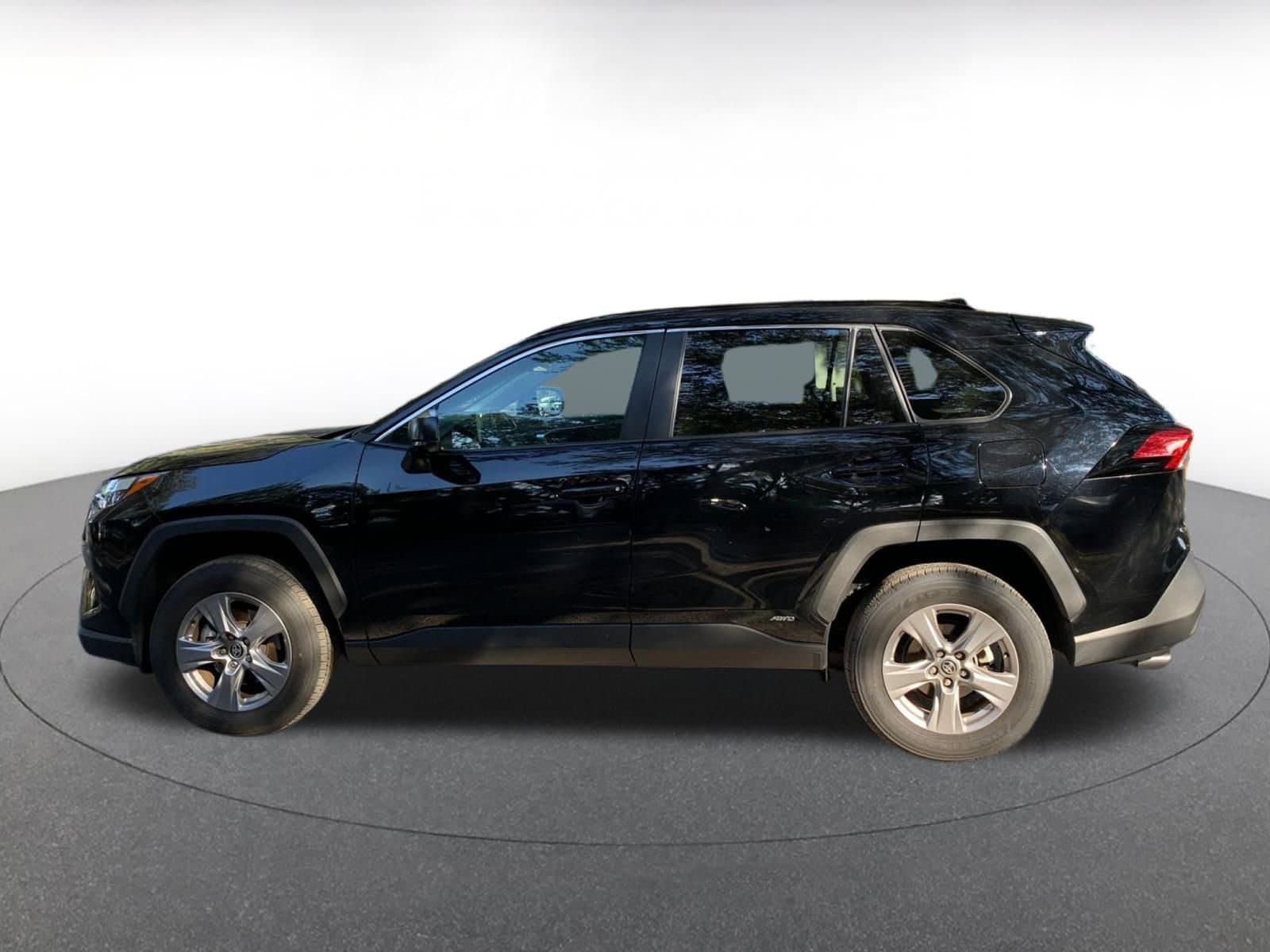 Thumbnail: 2025 Toyota RAV4 - 4