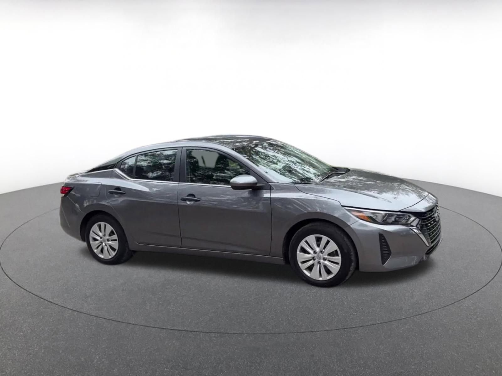 Thumbnail: 2025 Nissan Sentra - 2