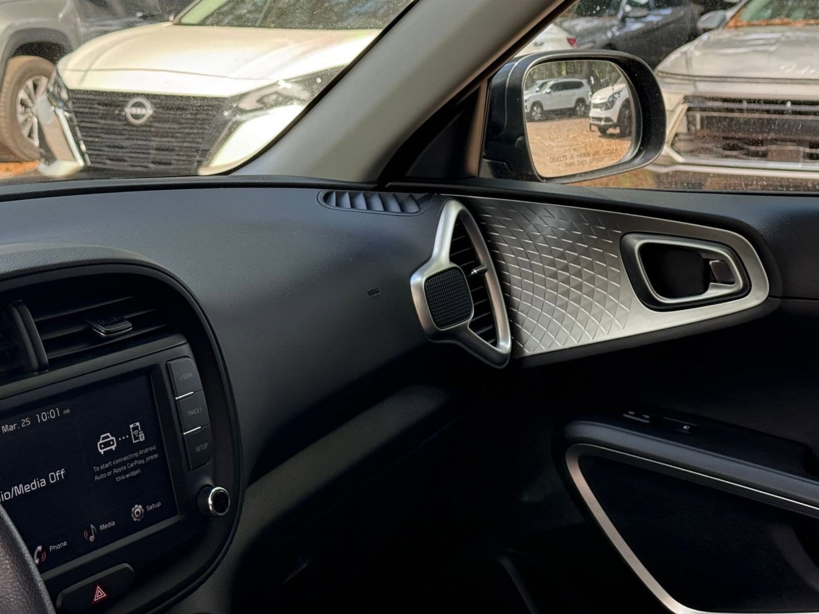 Thumbnail: 2025 Kia Soul - 30