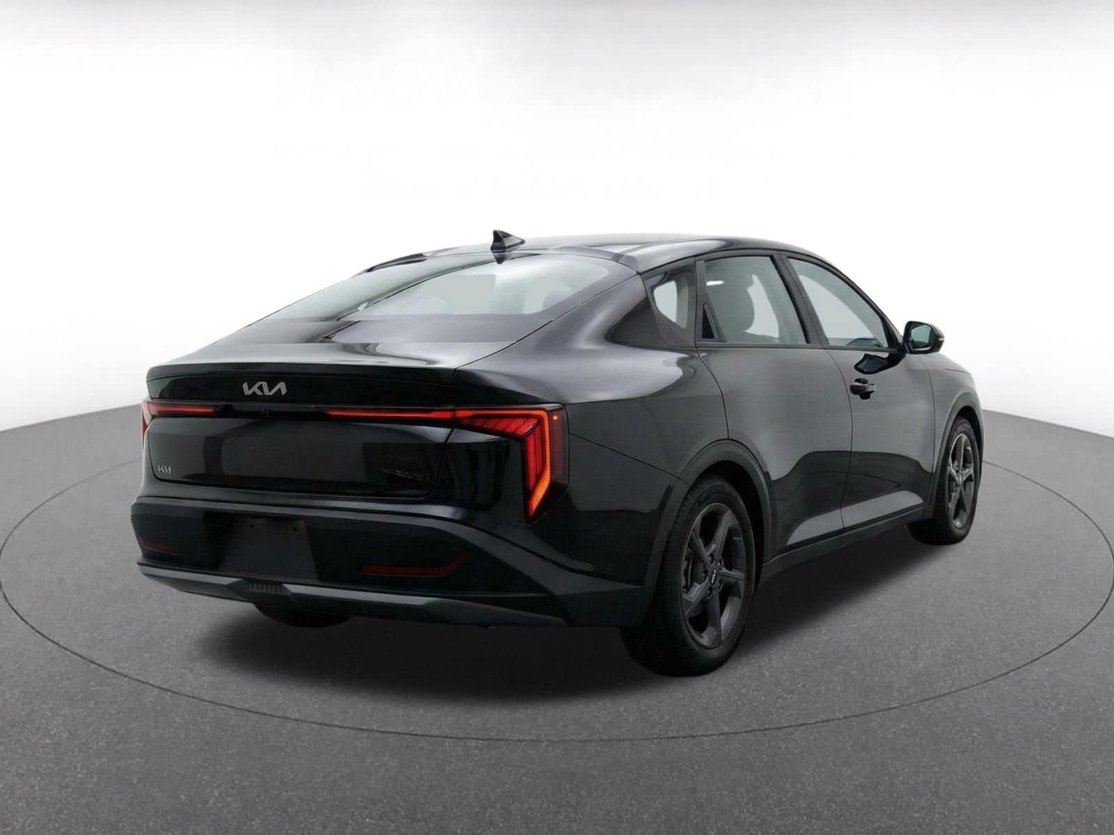 Thumbnail: 2025 Kia K4 - 9