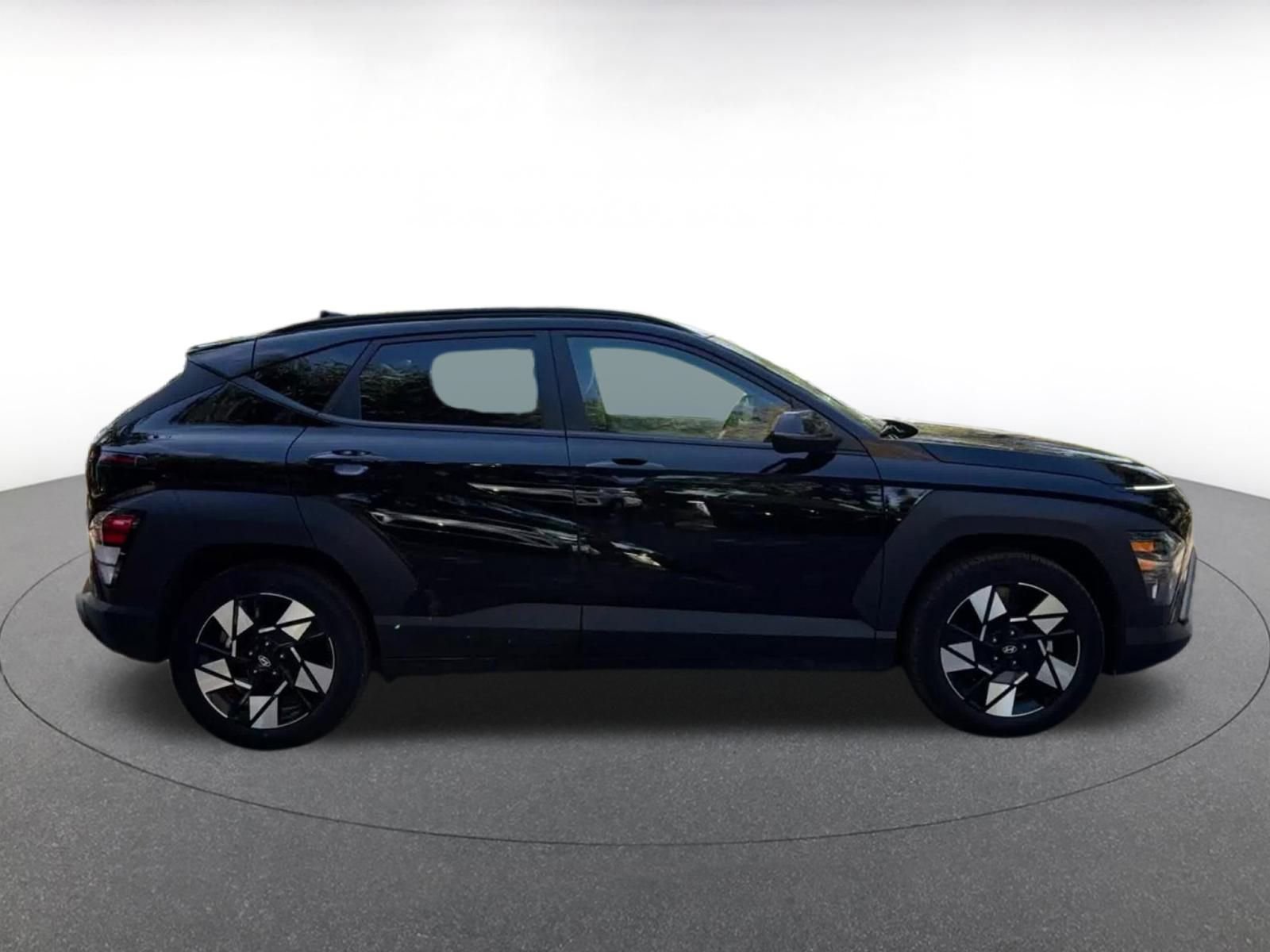 Thumbnail: 2025 Hyundai Kona - 16