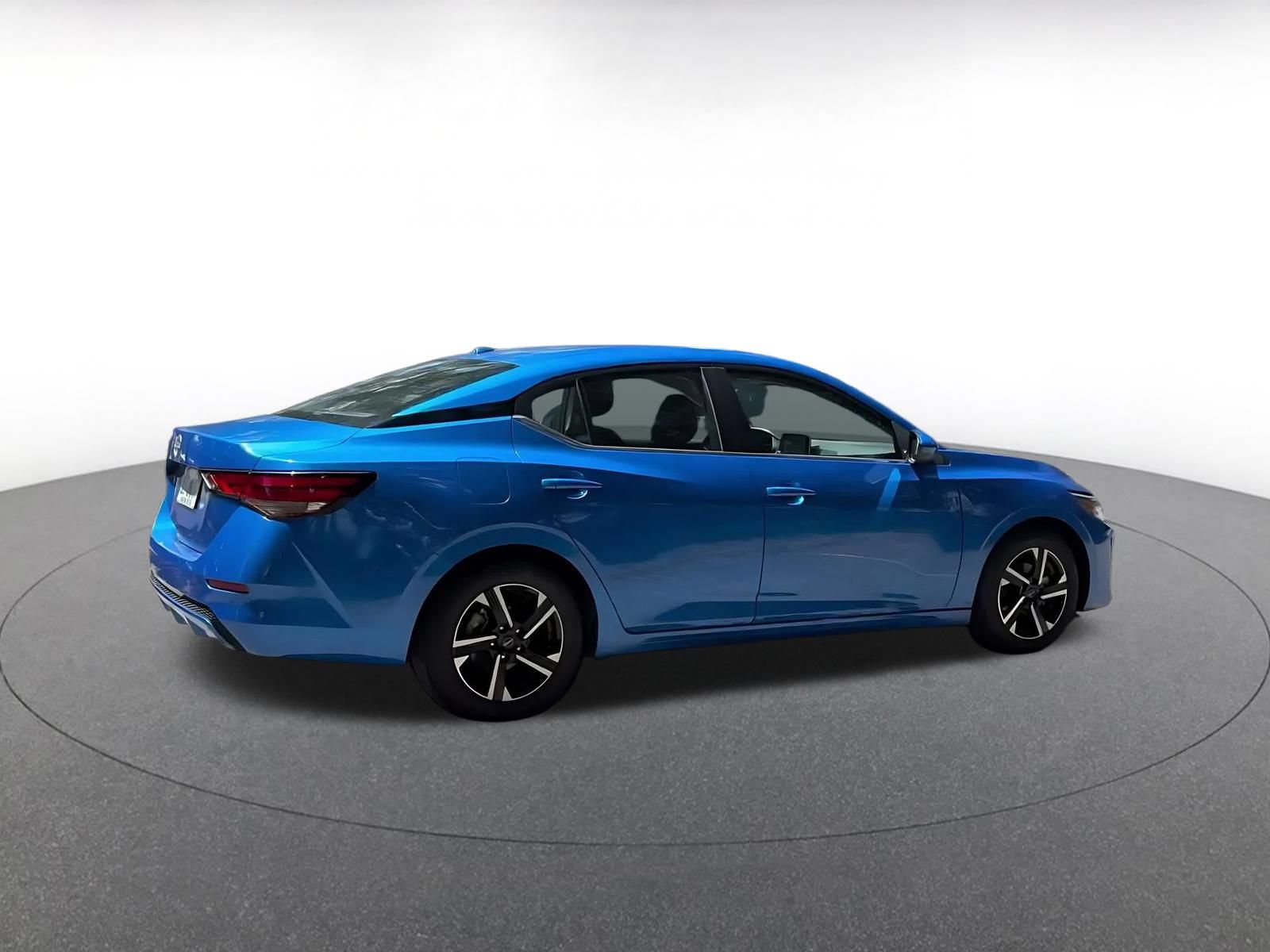 Thumbnail: 2025 Nissan Sentra - 14