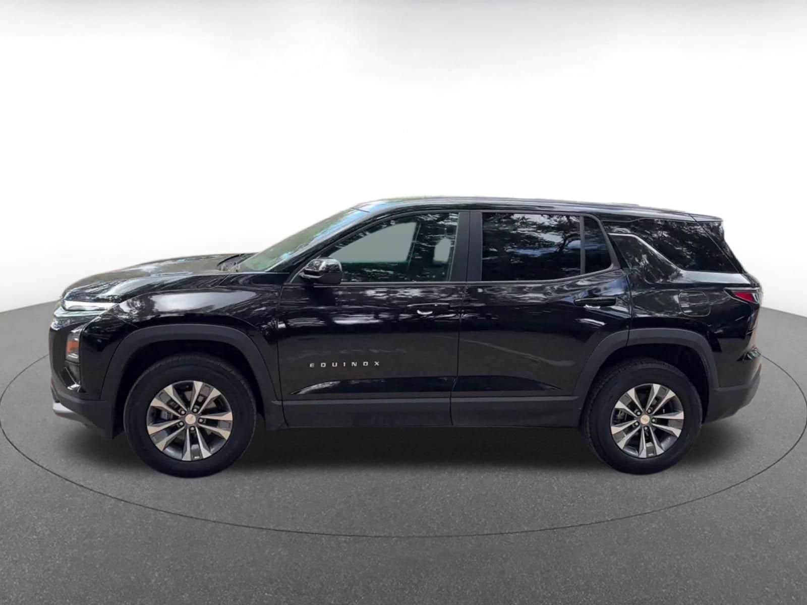 Thumbnail: 2025 Chevrolet Equinox - 9